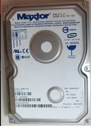 MAXTOR 5A300J0 CODE RAM51VV0 N,G,D,D 300GB