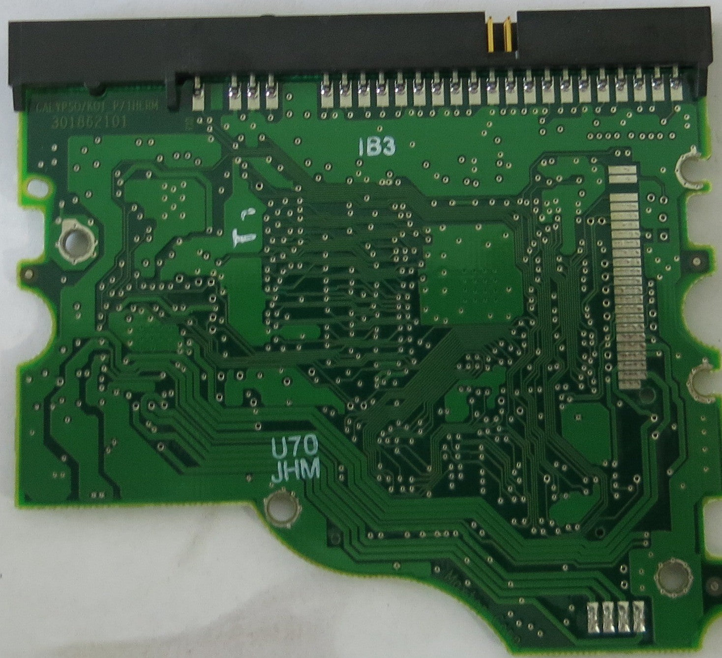 7Y250P0 CODE:YAR41BW0 K,G, C, D  301862101 PCB