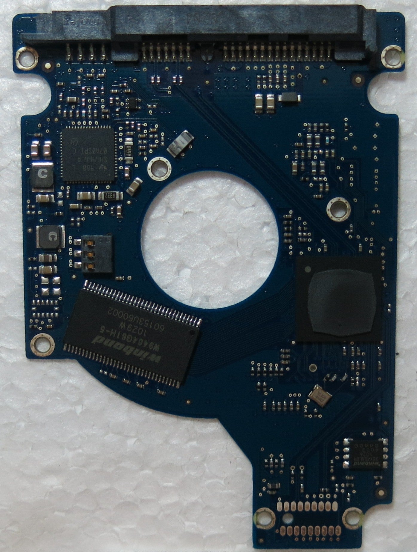 EM200AB000 PN 9VZ132-880 100536286 REV E PCB