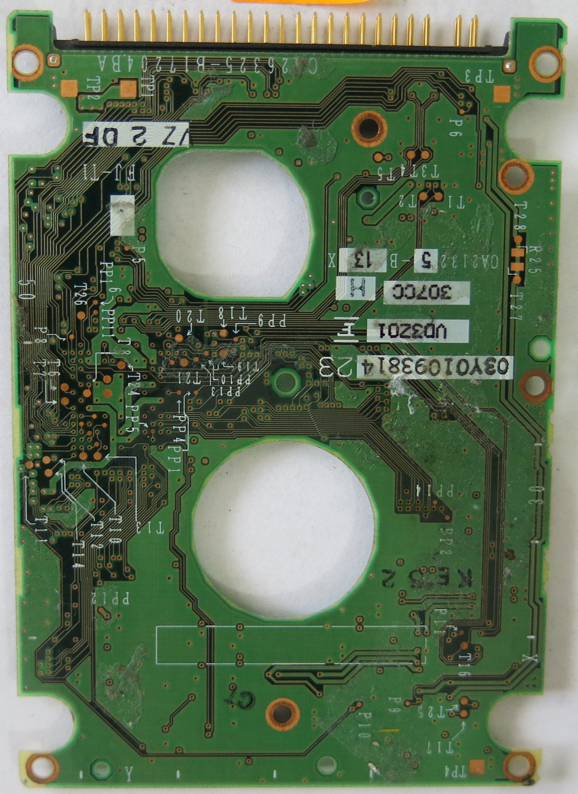 FUJITSU MHT2060AT P/N CA06297-B23600C1 PCB CA26325-B17204BA