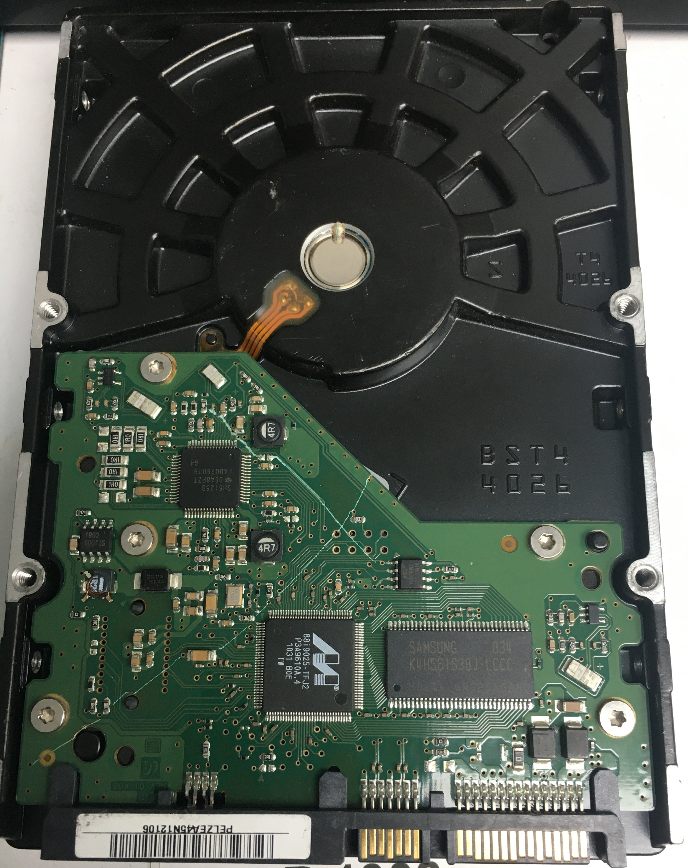 HD103SJ SERIAL: S26BJ90ZA04112 1000GB 3.5 PCB:BF41-00303A 00  1.TB  --DR19