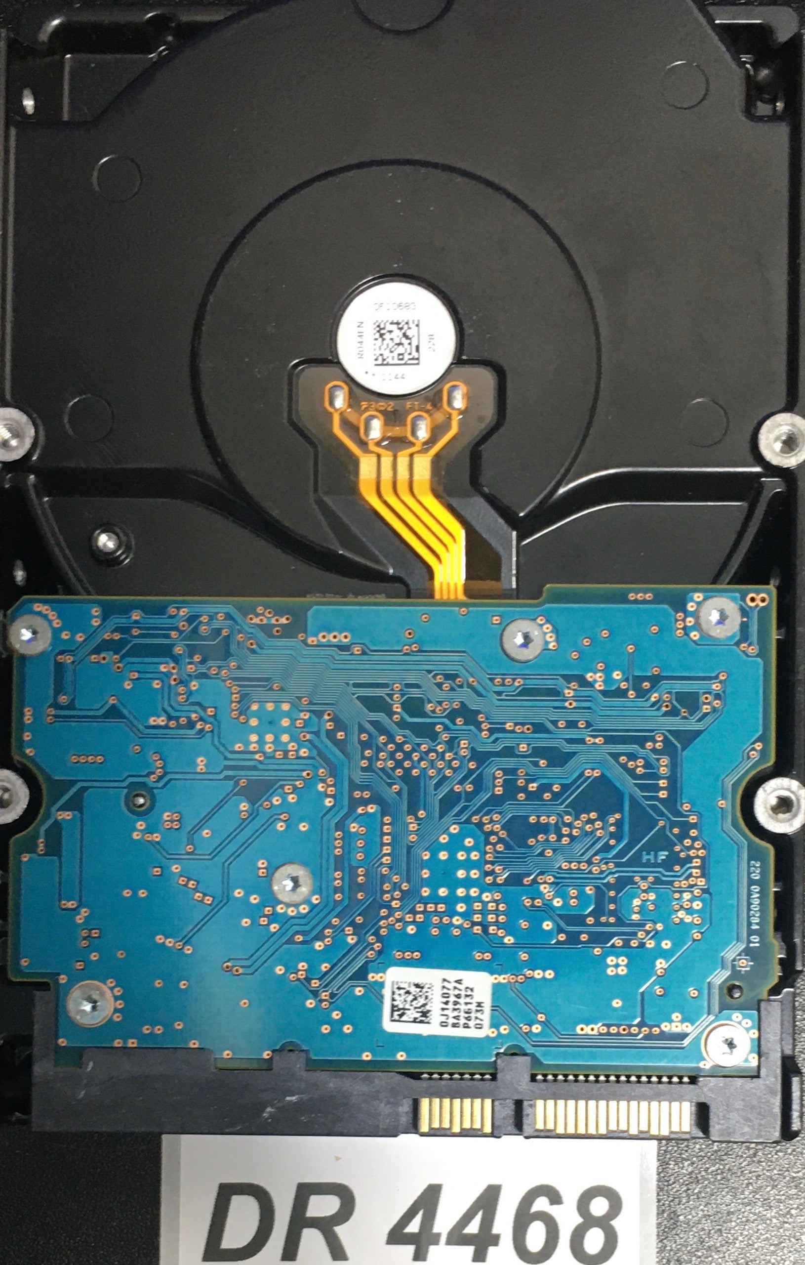 HDS5C3030ALA630 Serial: YNG5VTAA  3000GB 3.5  PCB: 220 0A90284 01 REV A