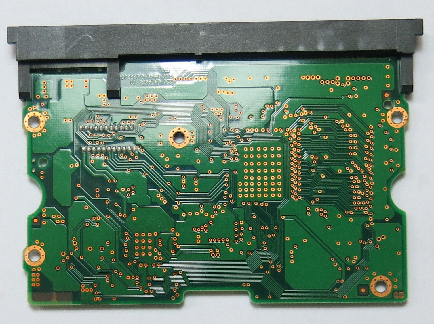 HDS721010KLA330 PN 0A37239BA27200P87  110 0A29636 01 PCB