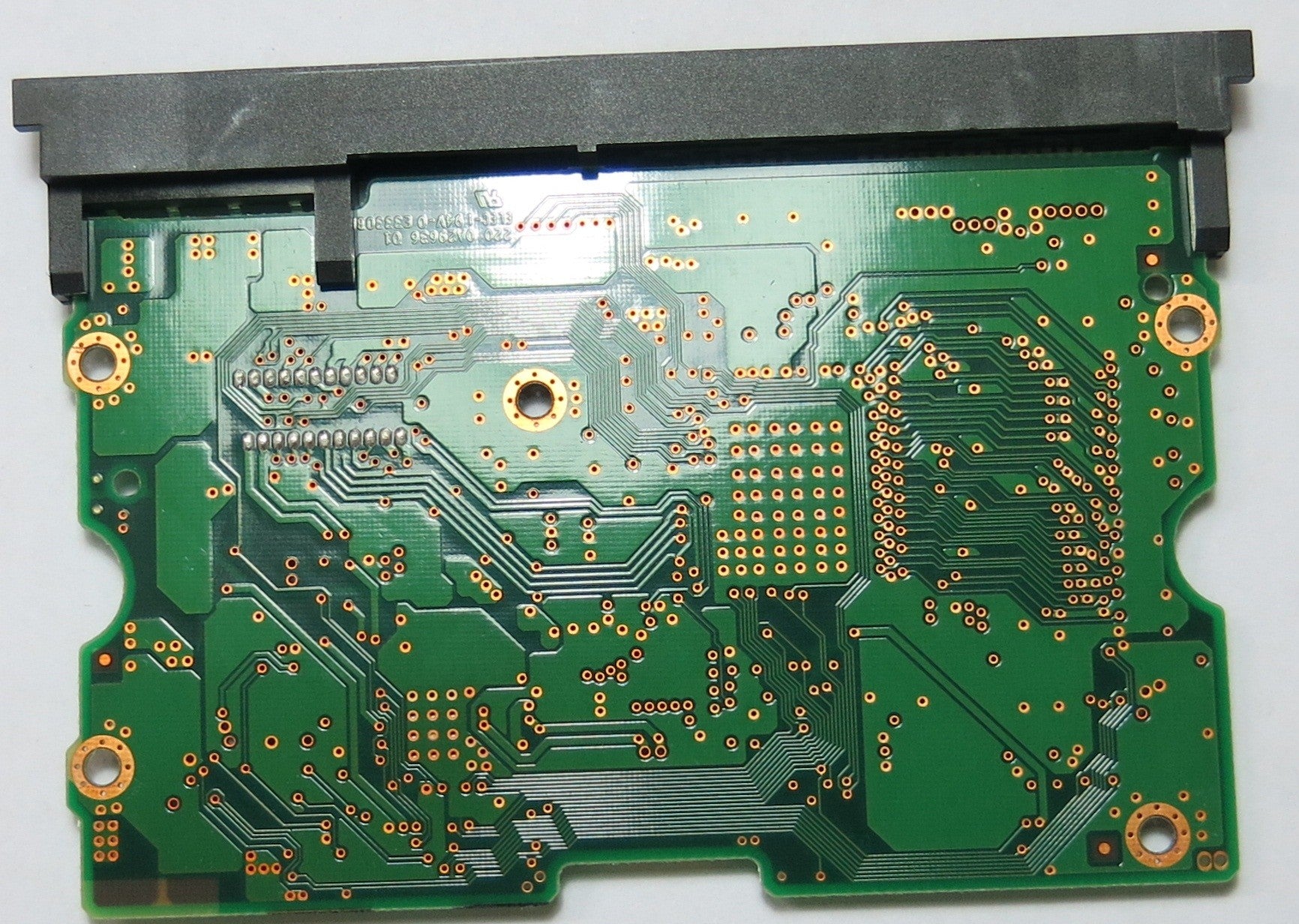 HDS721010KLA330 PN 0A37239BA27200P87 110 0A29636 01  PCB