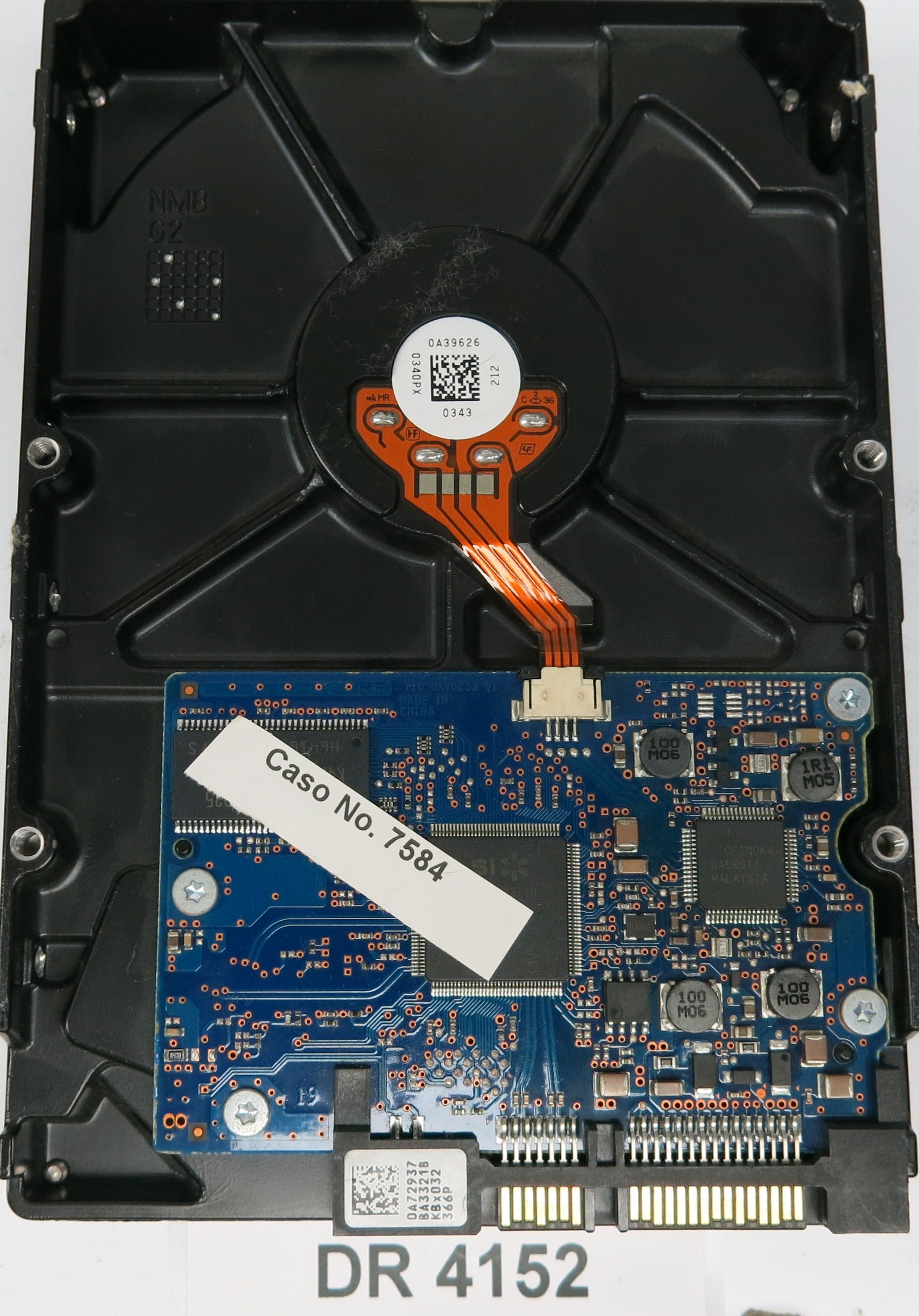 HDS721025CLA382, Serial Number: 11S45K0414ZVJ5VT0039V6, P/N: 45K0414, MLC: JPT3FE, 250GB 3.5, PCB: 110 0A90233 01