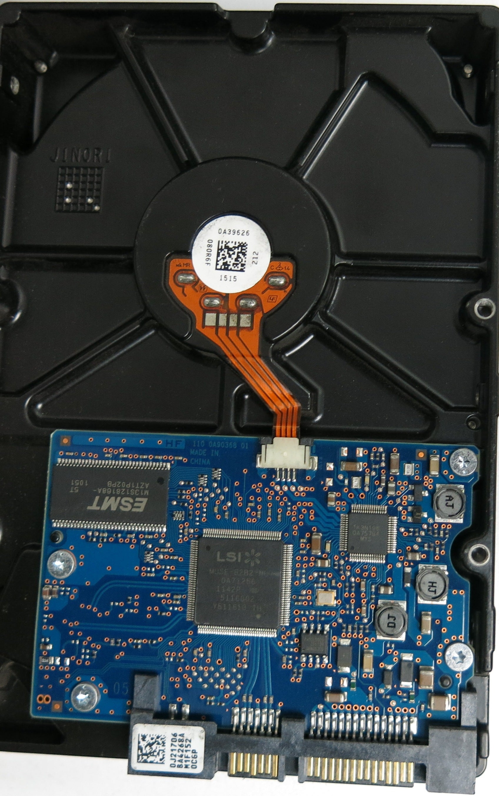 HDS721050CLA662, Serial Number: JP1572FN0DYTNK, P/N: 0F15012, MLC: JPT41A, 500GB 3.5, PCB: 110 0A90368 01