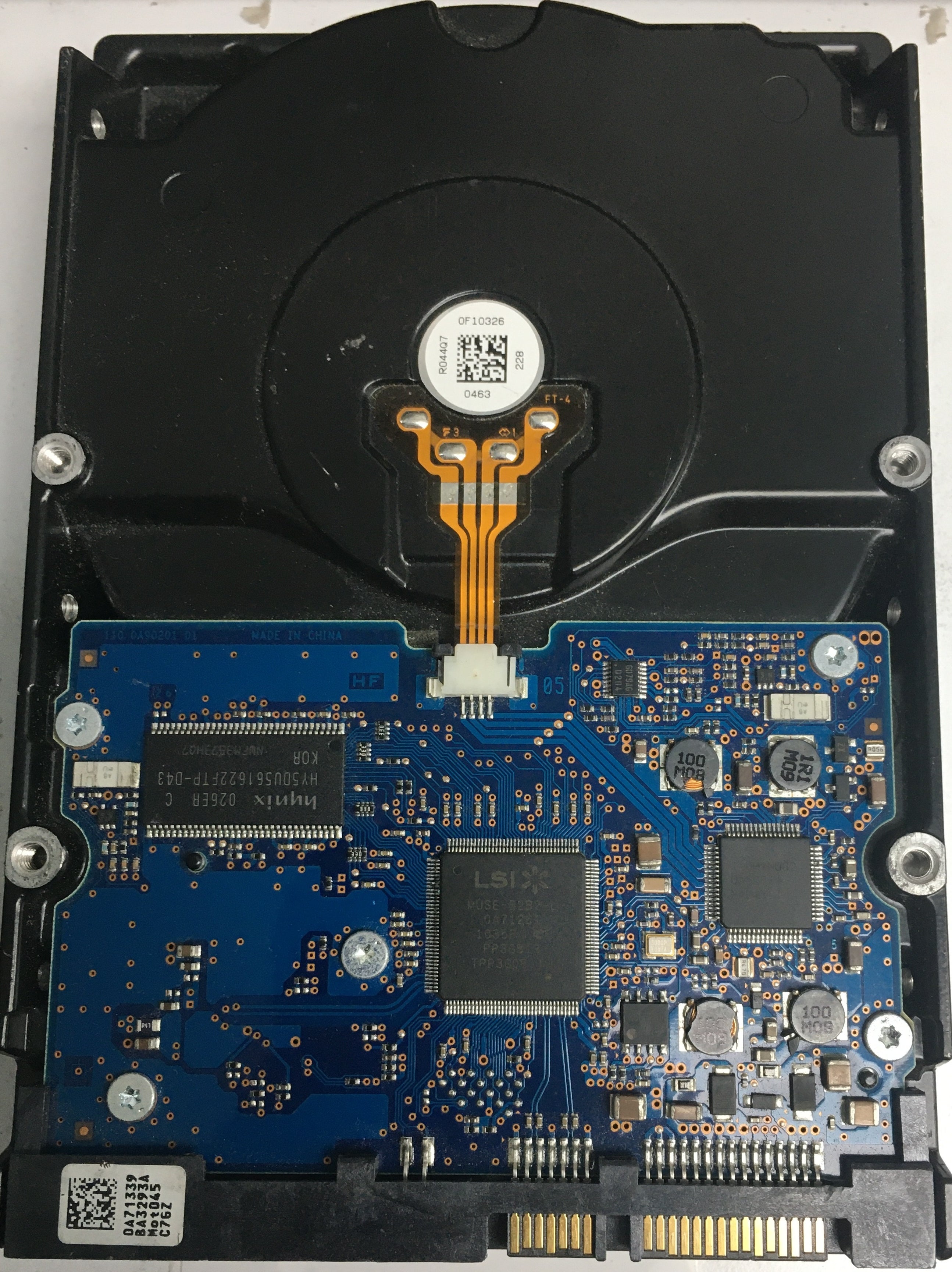 HDS722020ALA330, Serial Number: B9J5LZUT, P/N: 0F10311, MLC: JPK3MA, 2TB 3.5, PCB: 110 0A90201 01