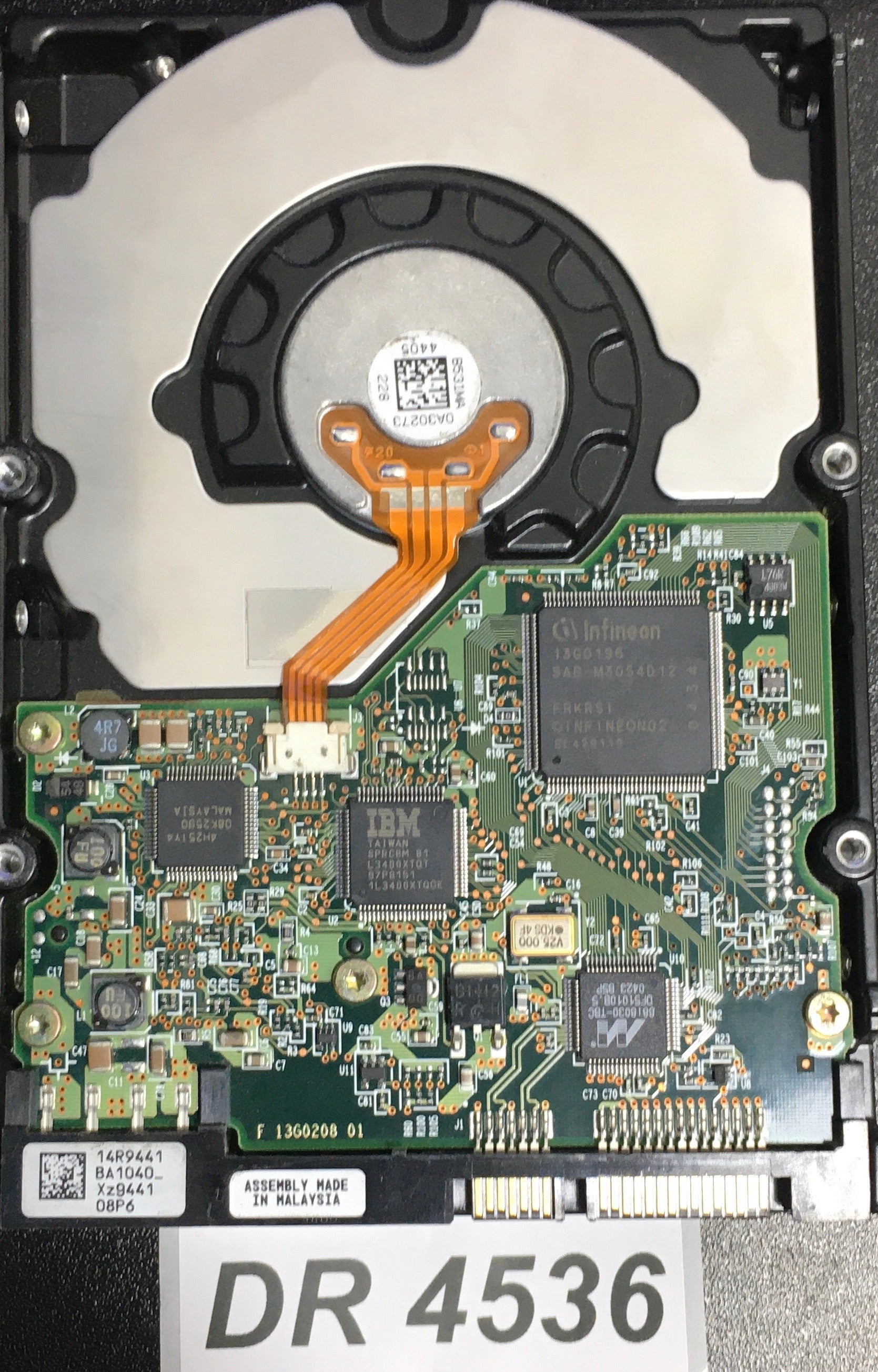 HDS722525VLSA80,  P/N: 13G0255,  MLC: BA1027,  Serial: CFE1NYJD,  250GB 3.5  PCB: F 13G0208 01