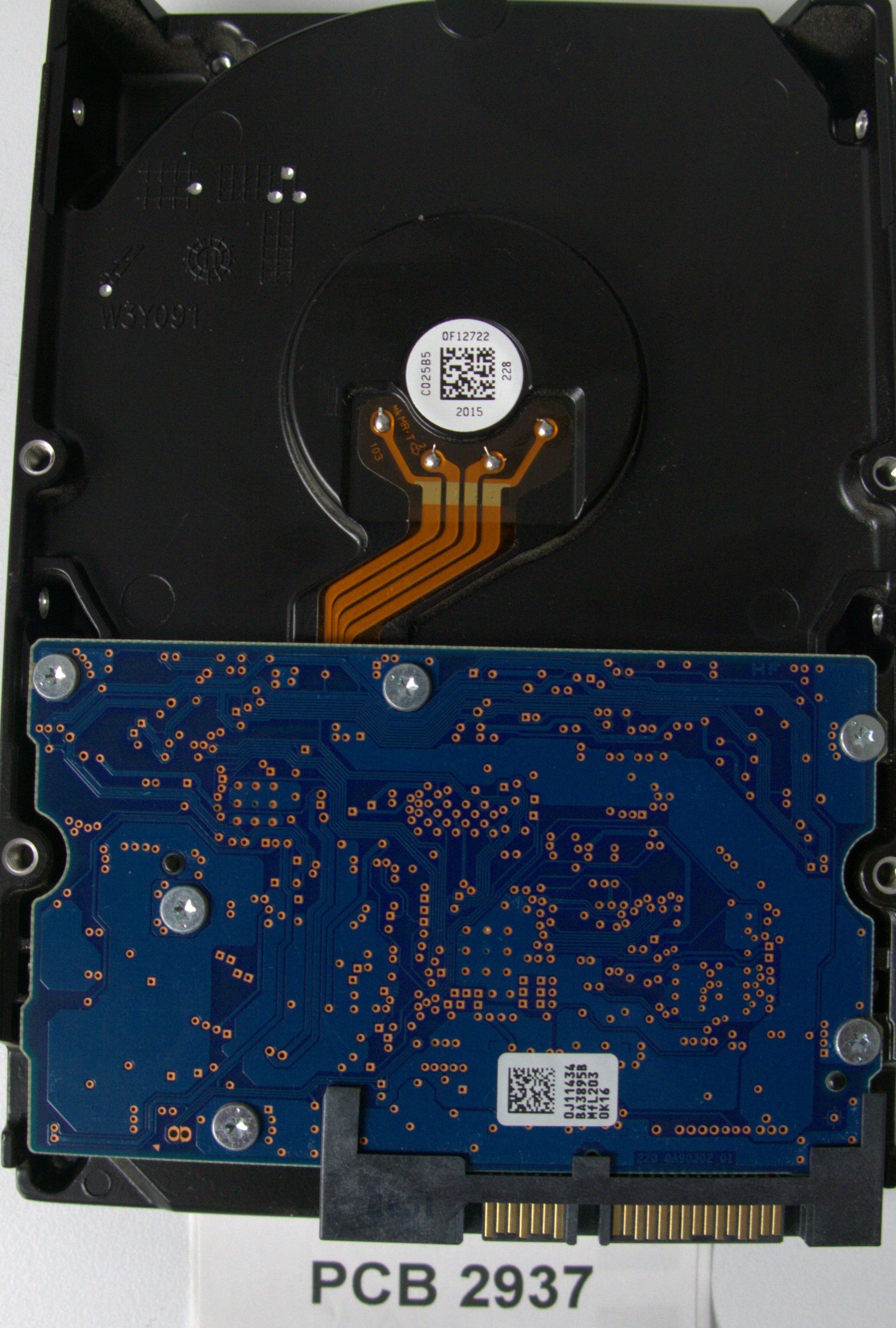 HDS723020BLA642, Serial Number: MN1240F33DJ4XD, P/N: 0F14390, MLC: MNR5Q0, PCB: 220 0A90302 01