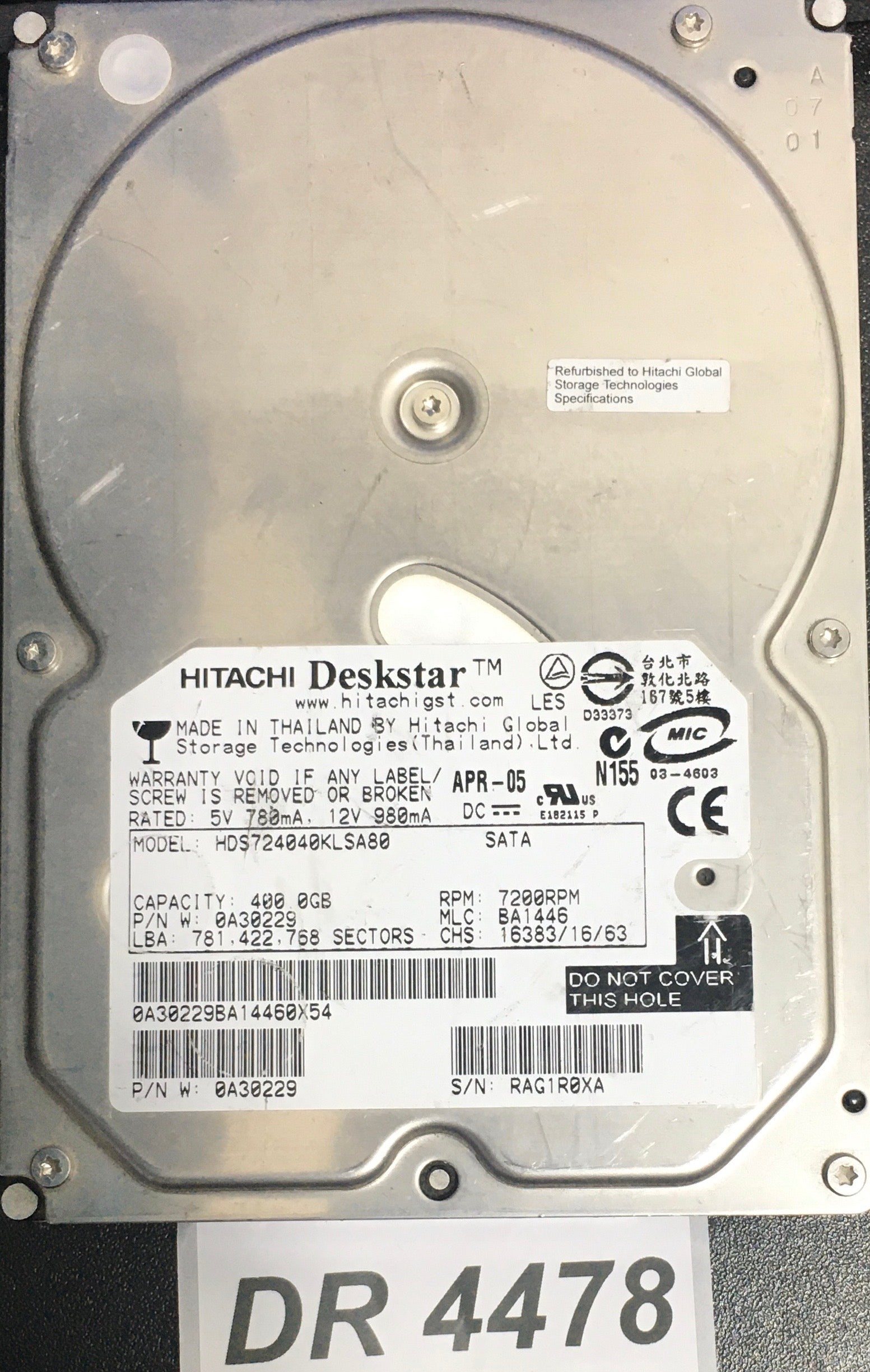 HDS724040KLSA80 P/N:  0A30229  Serial:RAG1R0XA   400GB 3.5  PCB: F14R9644 01 REV A