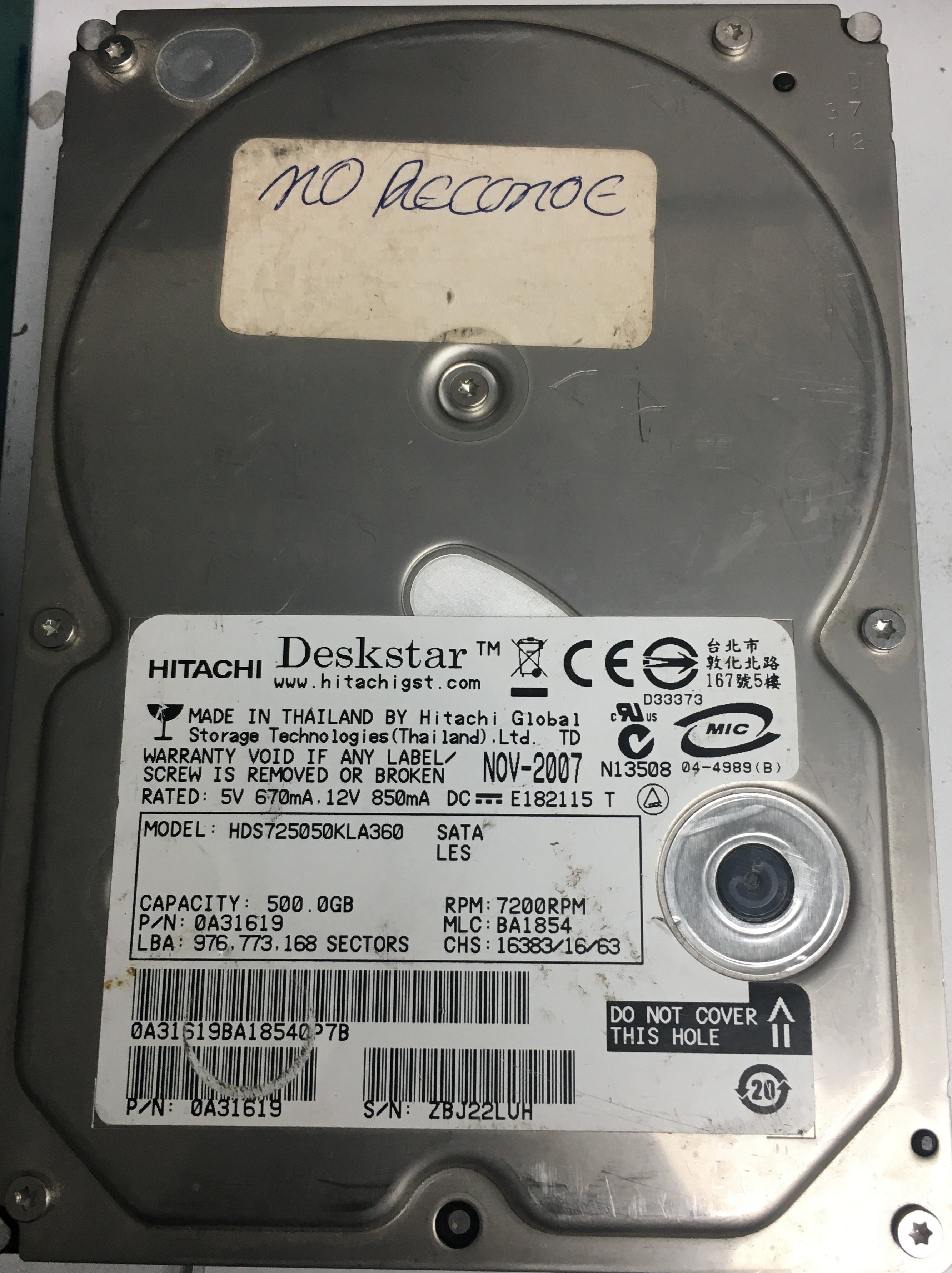 HDS725050KLA360, Serial Number: ZBJ22LUH, P/N: 0A31619, MLC: BA1854, 500GB 3.5, PCB: F 0A31169 01