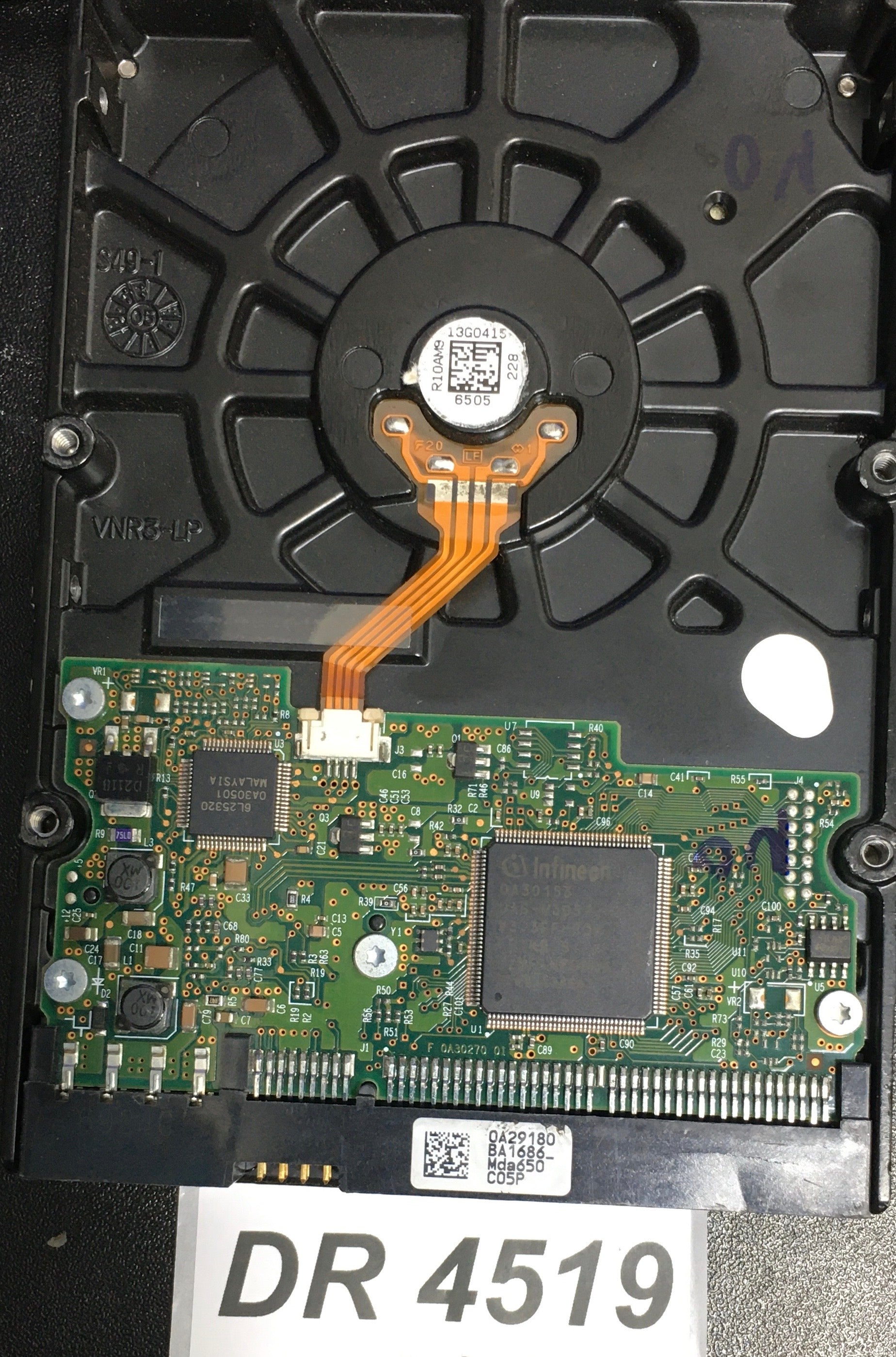 HDS728080PLAT20  Serial:E7SHADGM  83.3GB 3.5  PCB: F 0A30270 01 REV A