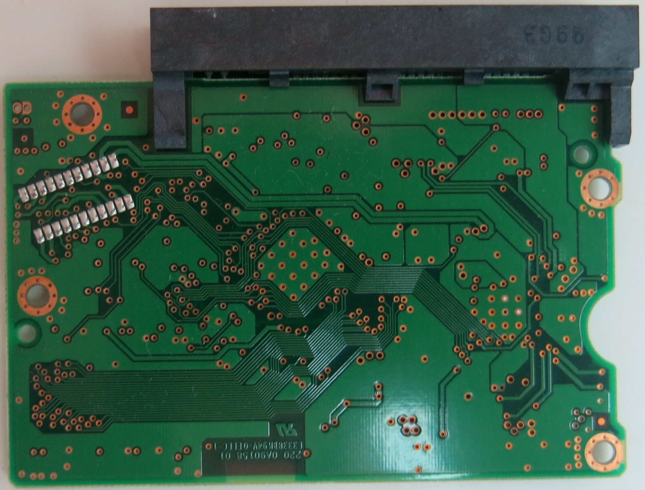 HDT721016SLA, PN 498138-001, MLC  BA3283, 110 0A90158 01 PCB