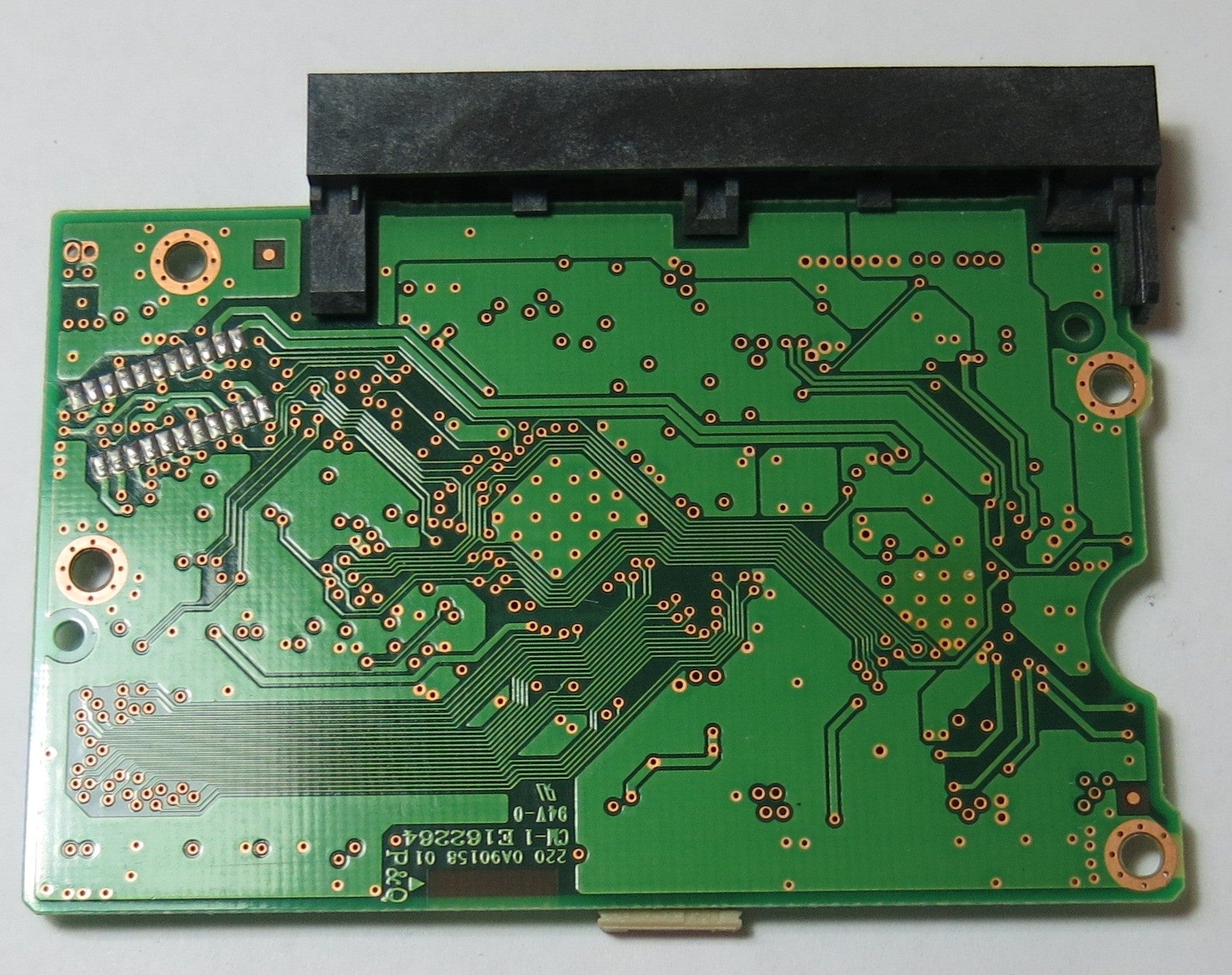 HDT721050SLA360 110 0A90158 01  PCB
