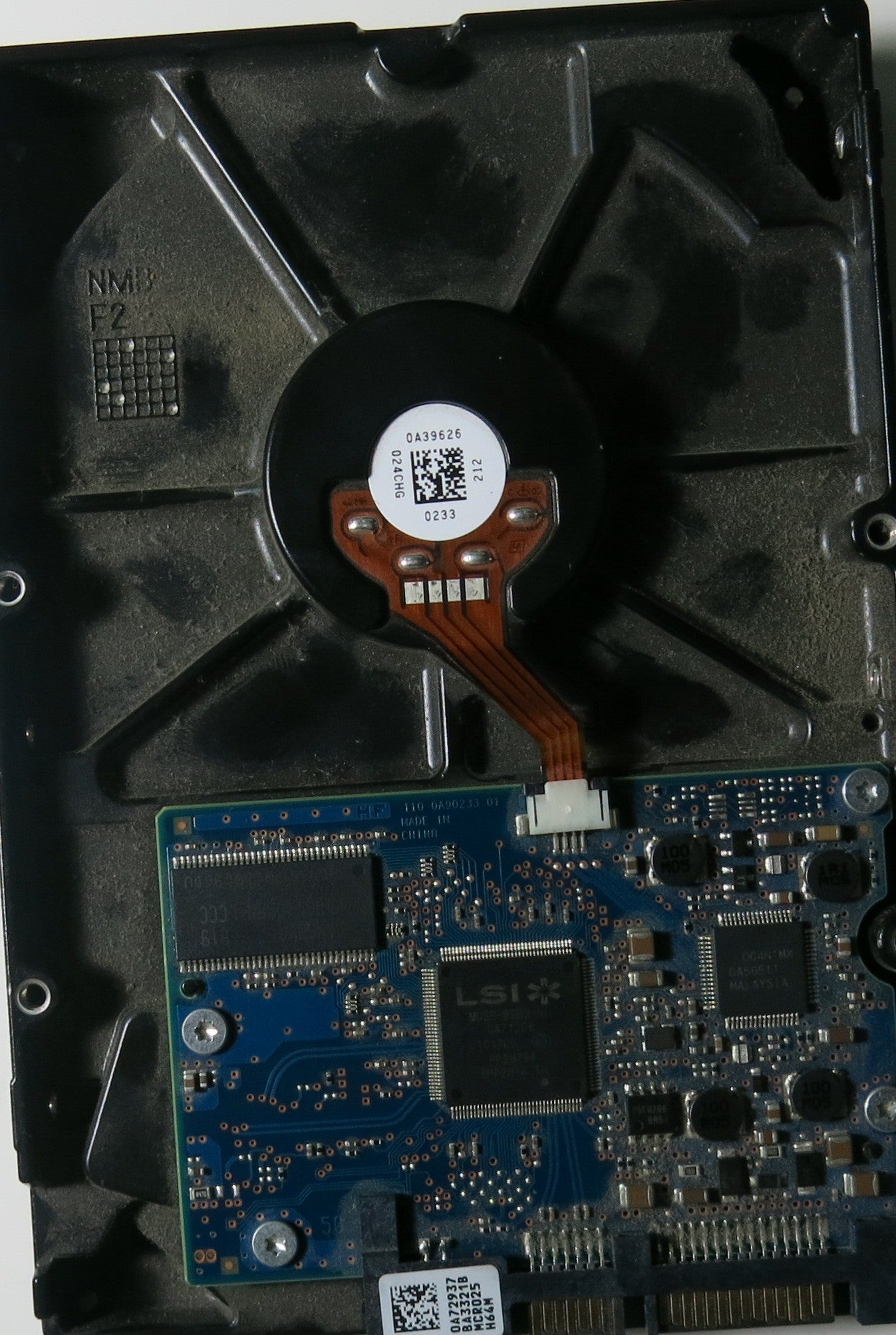 110 0A90233 01,  P/N:0F10834,  MLC:JPT3FF,  FW:3FF,  Serial:JP0260HL35A3PM,  250GB 3.5,   PCB :HDS721025CLA382- REV A