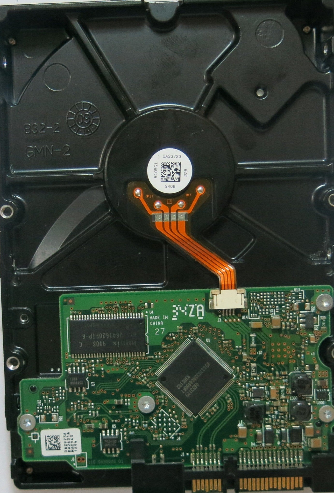 HCP725050GLA380 PCB: 110 0A90026 01 SERIAL: RV0ZJVMA MLC: BA2729 PN 0A37097  FW BA2729  500,GB