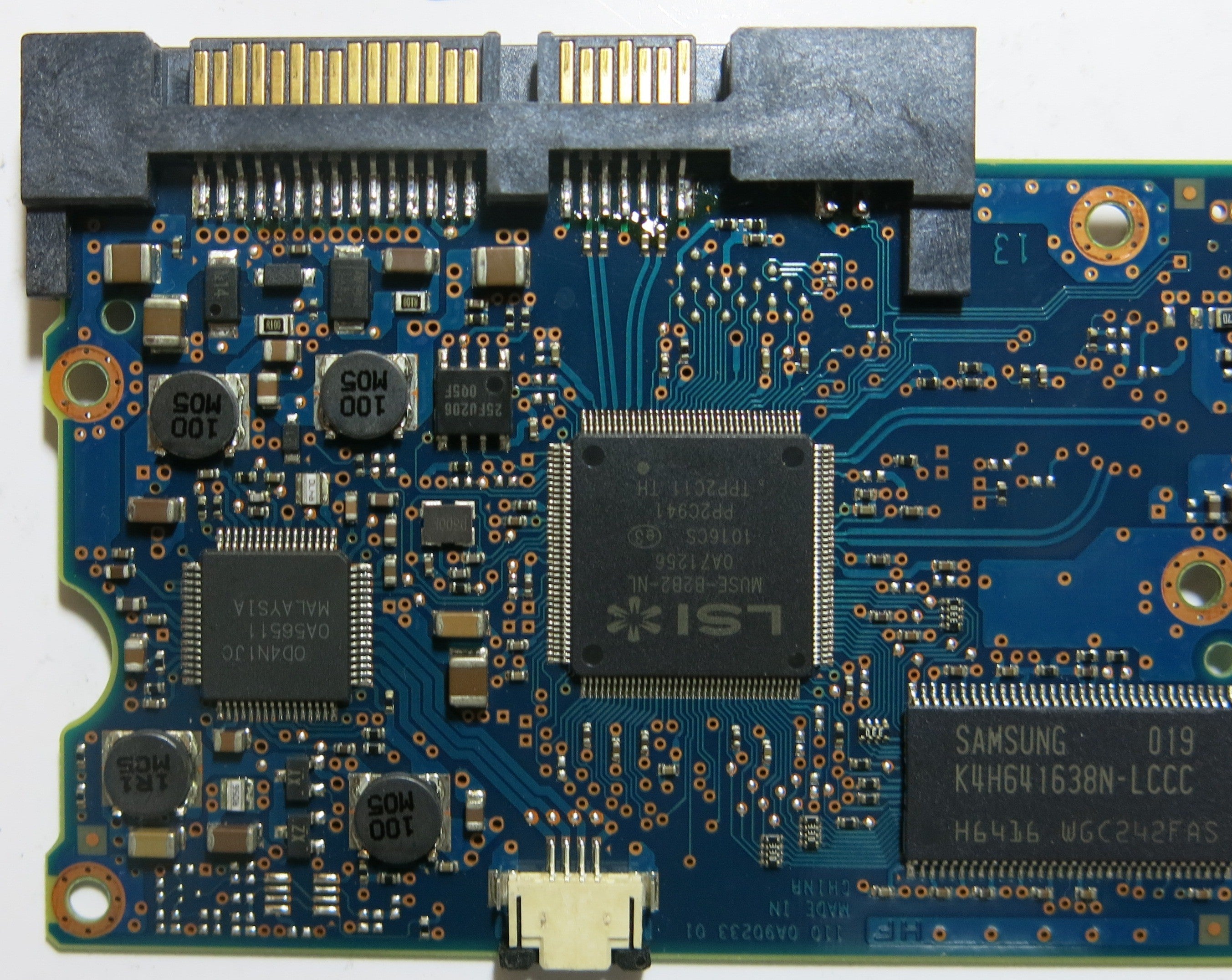 HITACHI HCS5C1050CLA382 P/N 0F11010 FW 39G 110 0A90233 01PCB