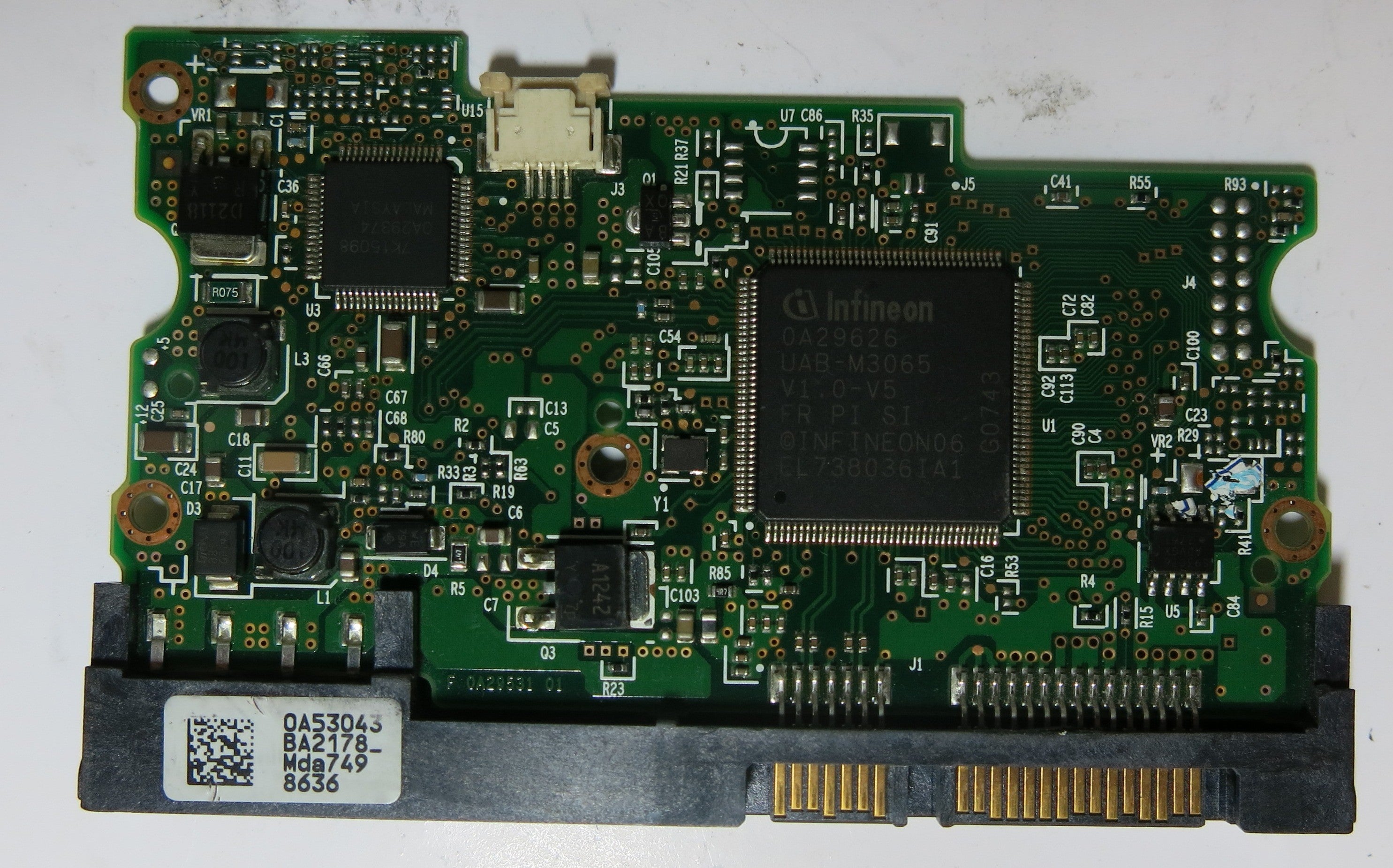 HITACHI HCS725050VLA380 BA2465 F 0A29531 01 PCB