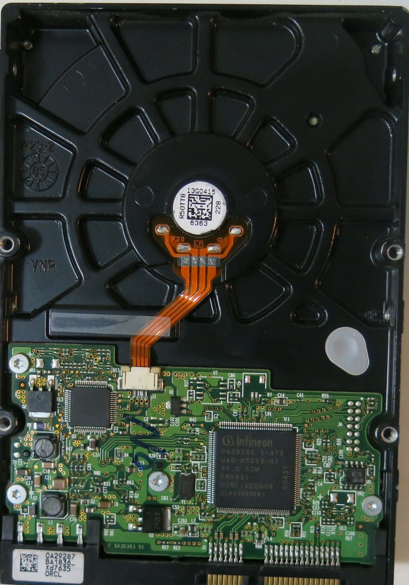 HD728080PLAT380 PCB: F 0A30363 01 SERIAL NUMBER: PFDBU0EJS6E8TX PN:0A31048 80.GB