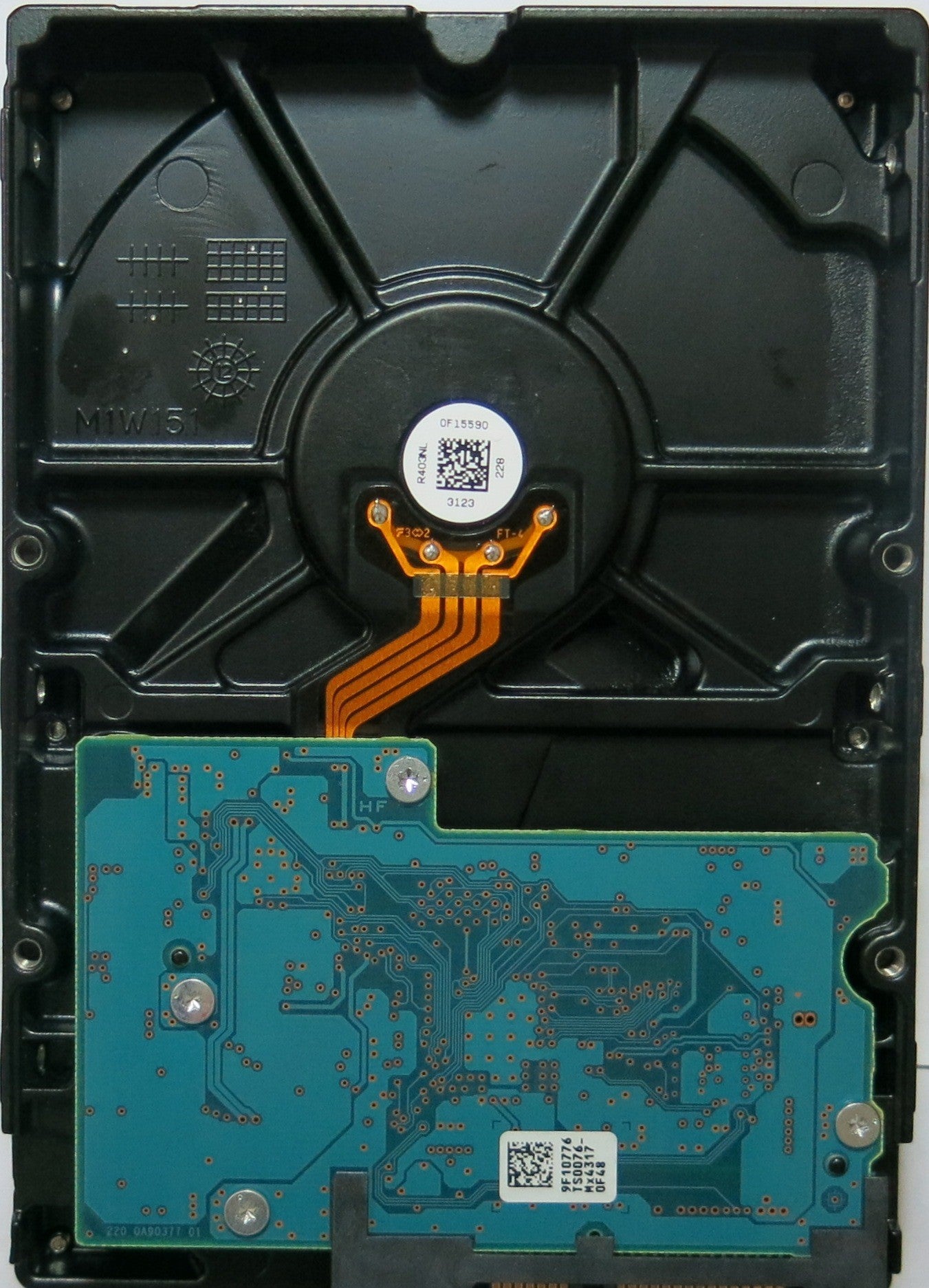 HDKPC05A0A2 PCB: 220 0A90377 01 SERIAL: 43U848YNSWK5 MLC:  500,GB