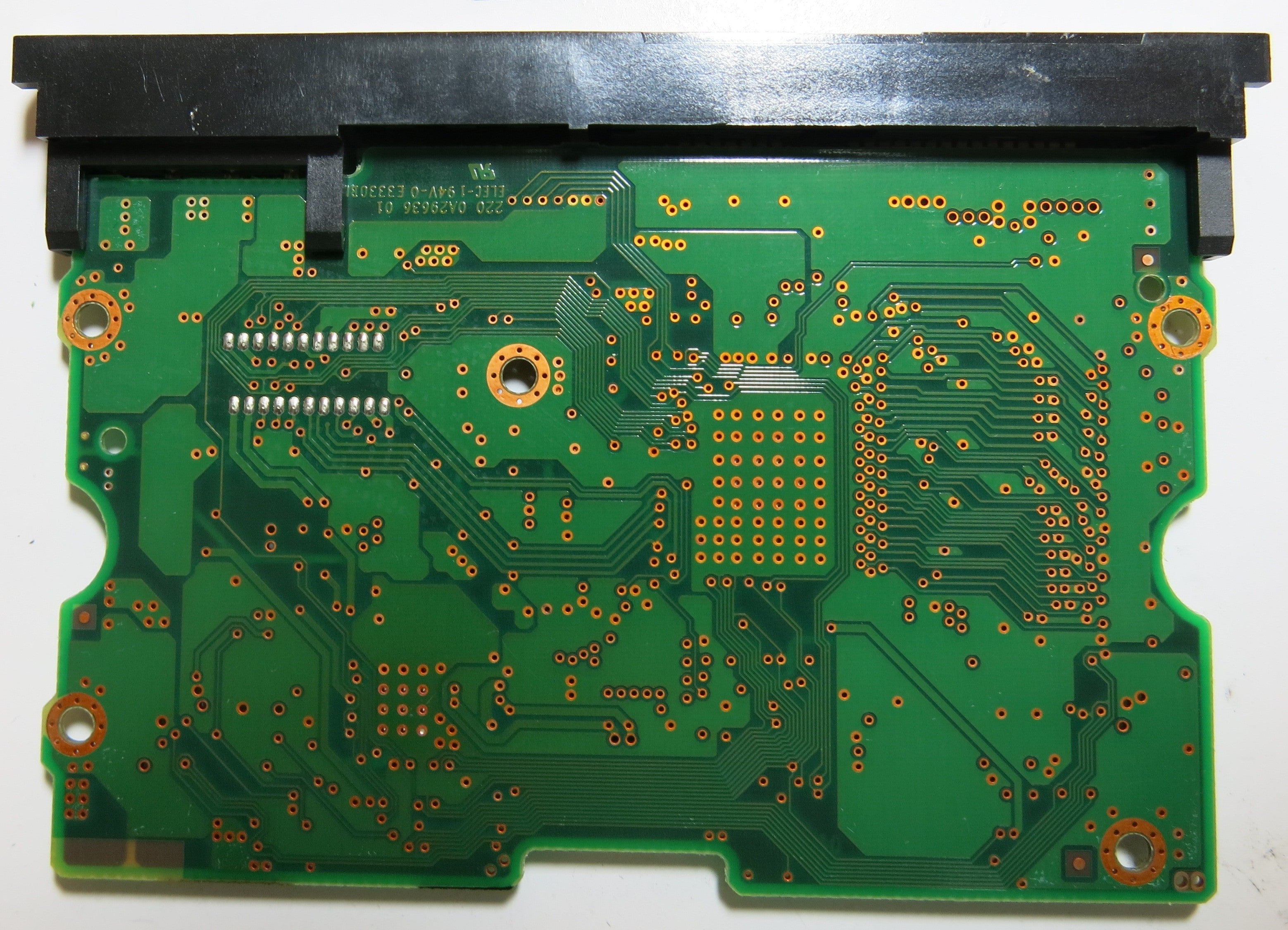 HITACHI HDS721010KLA330 BA2720 110 0A29636 01 PCB