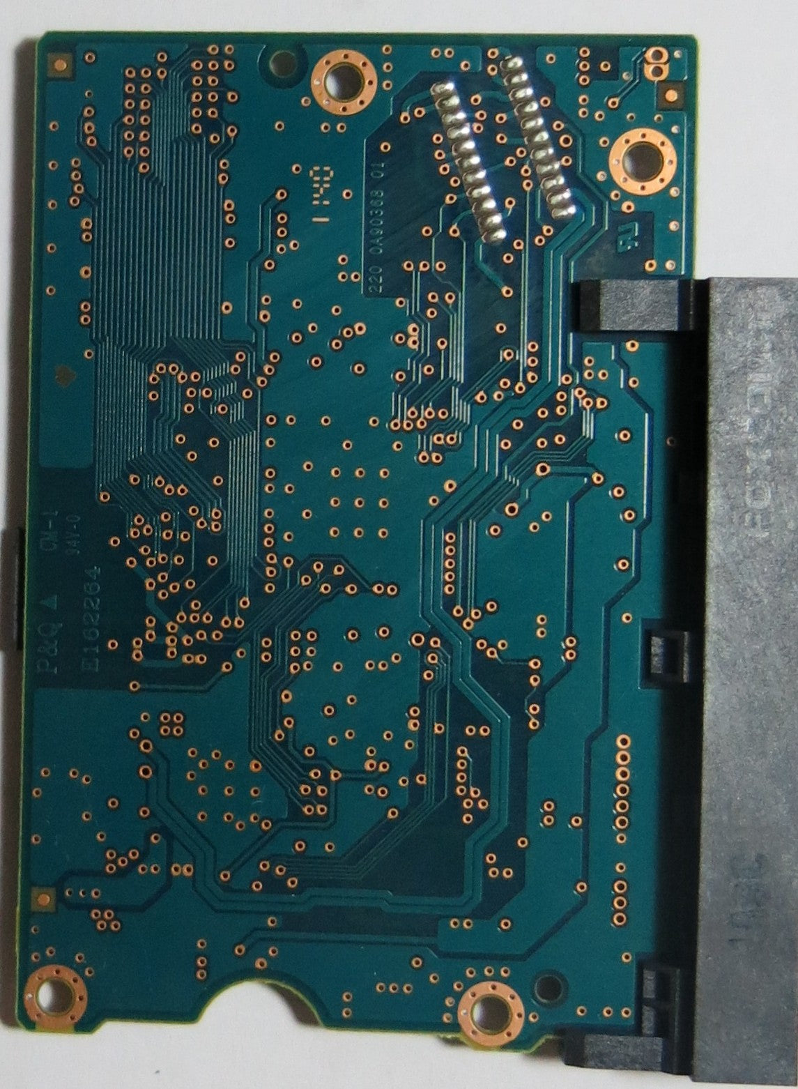 HITACHI HDS721050CLA662,  PCB