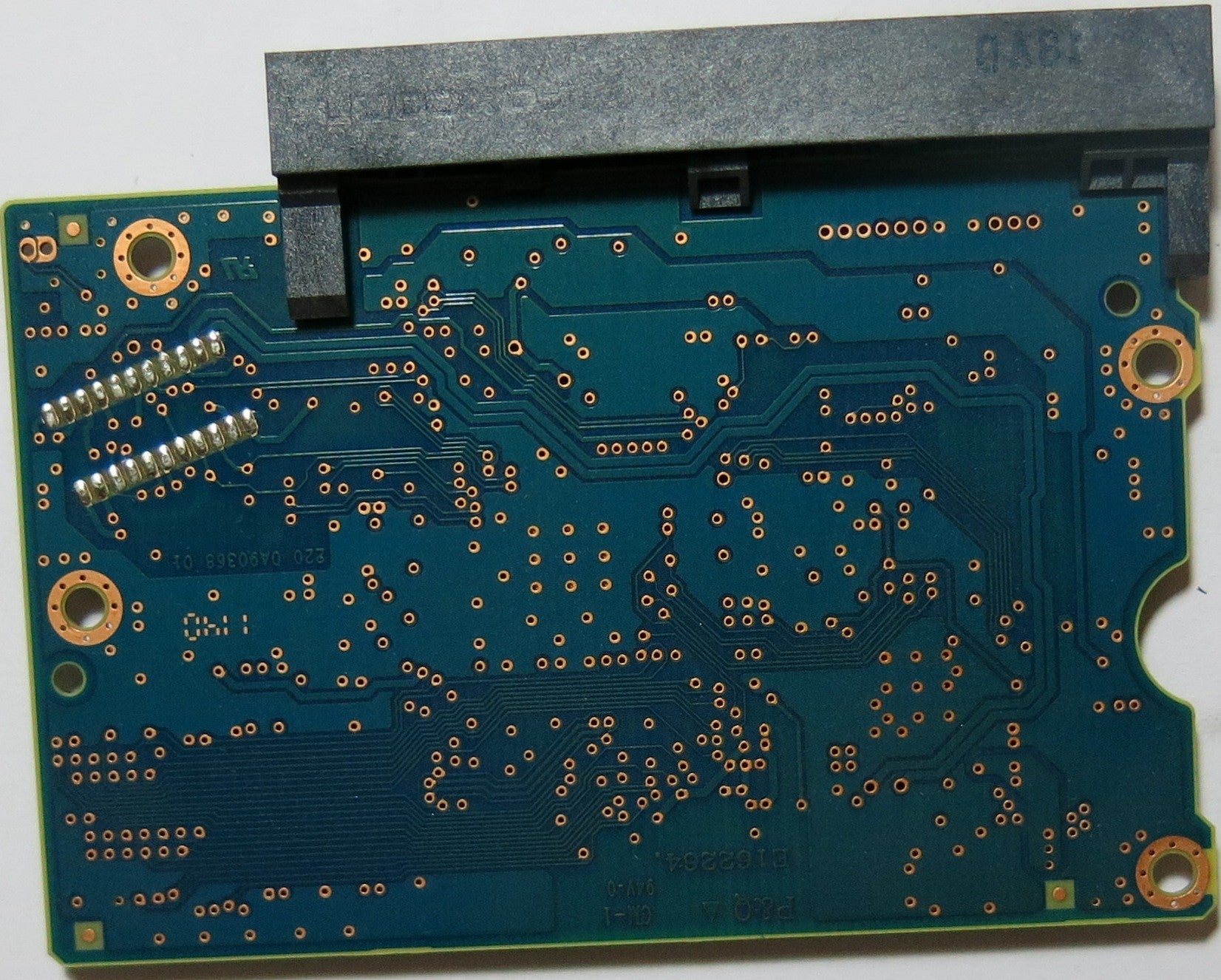 HITACHI HDS721050CLA662,  PCB