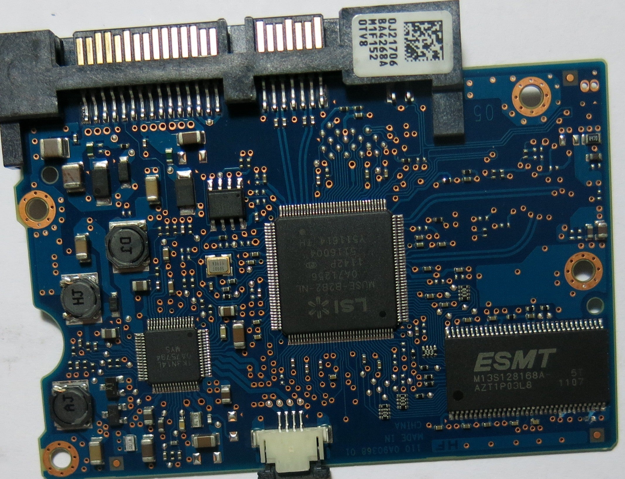 HITACHI HDS721050CLA662,  PCB
