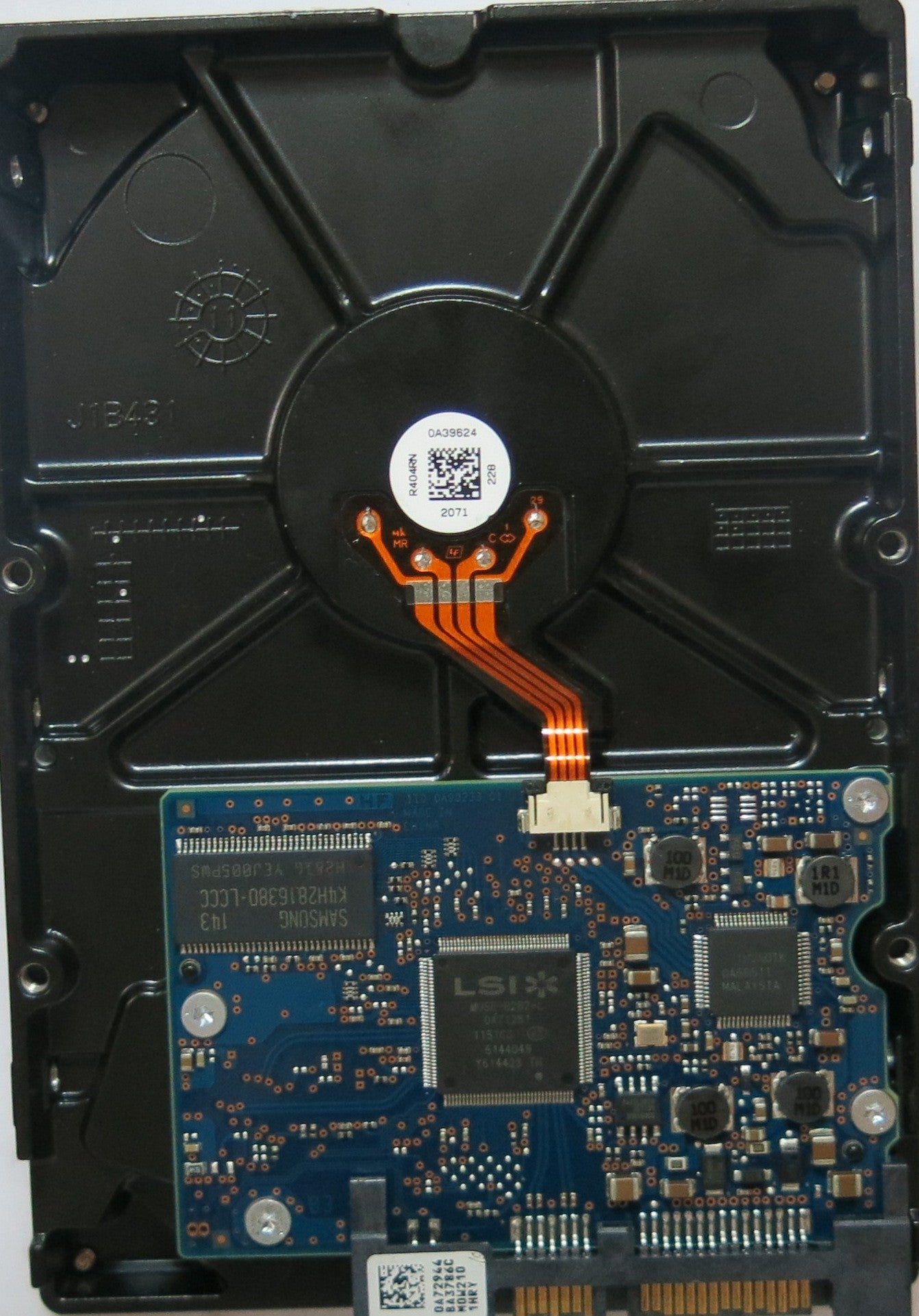 HDS721050CLA662 PCB: 110 0A90233 01 SERIAL: JP1570FN3M07VK MLC: JPT41A PN 647466'001  FW JPT41A  500,GB