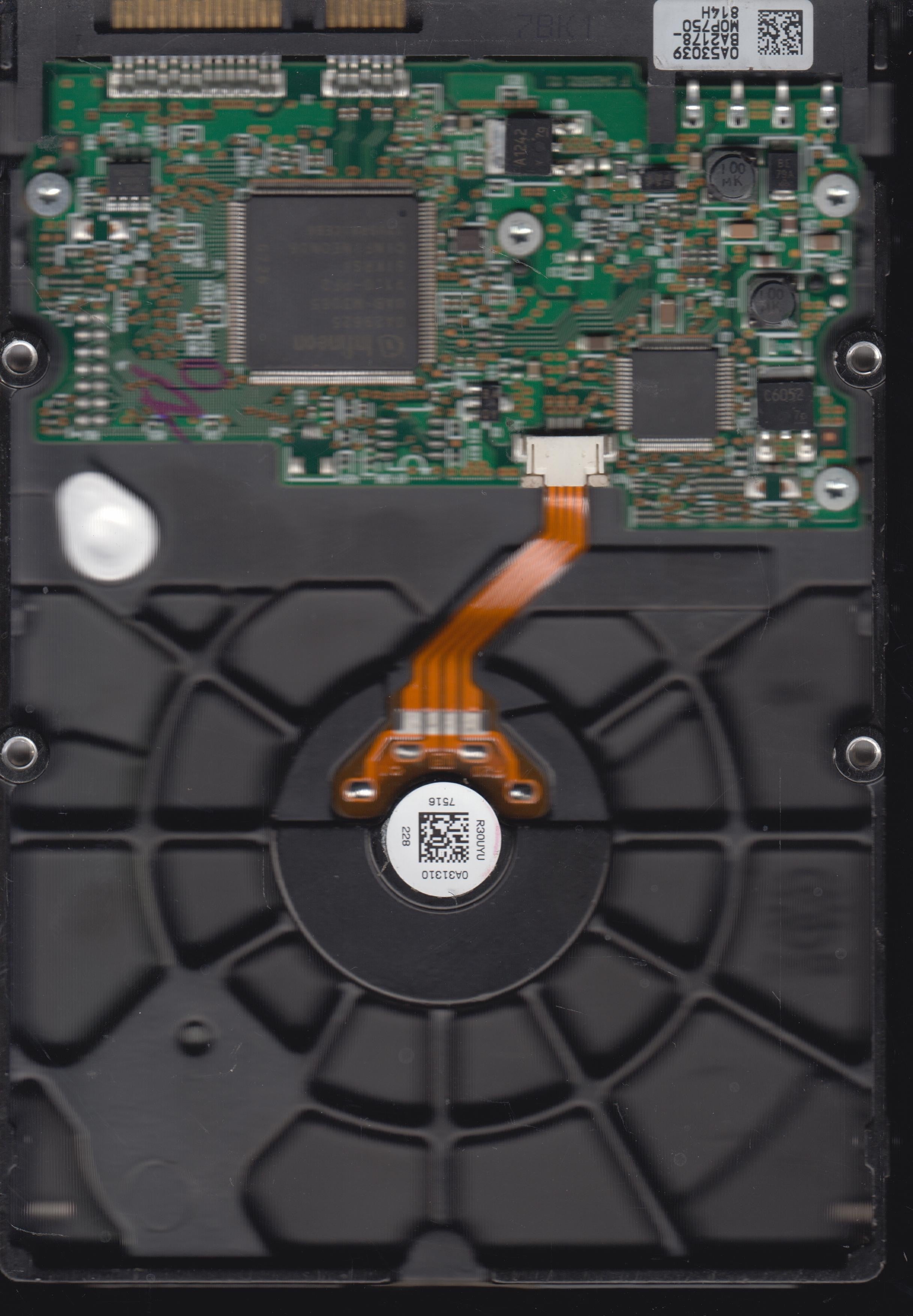 HDS721680PLA380, P/N 0A33450,80GB 3.5