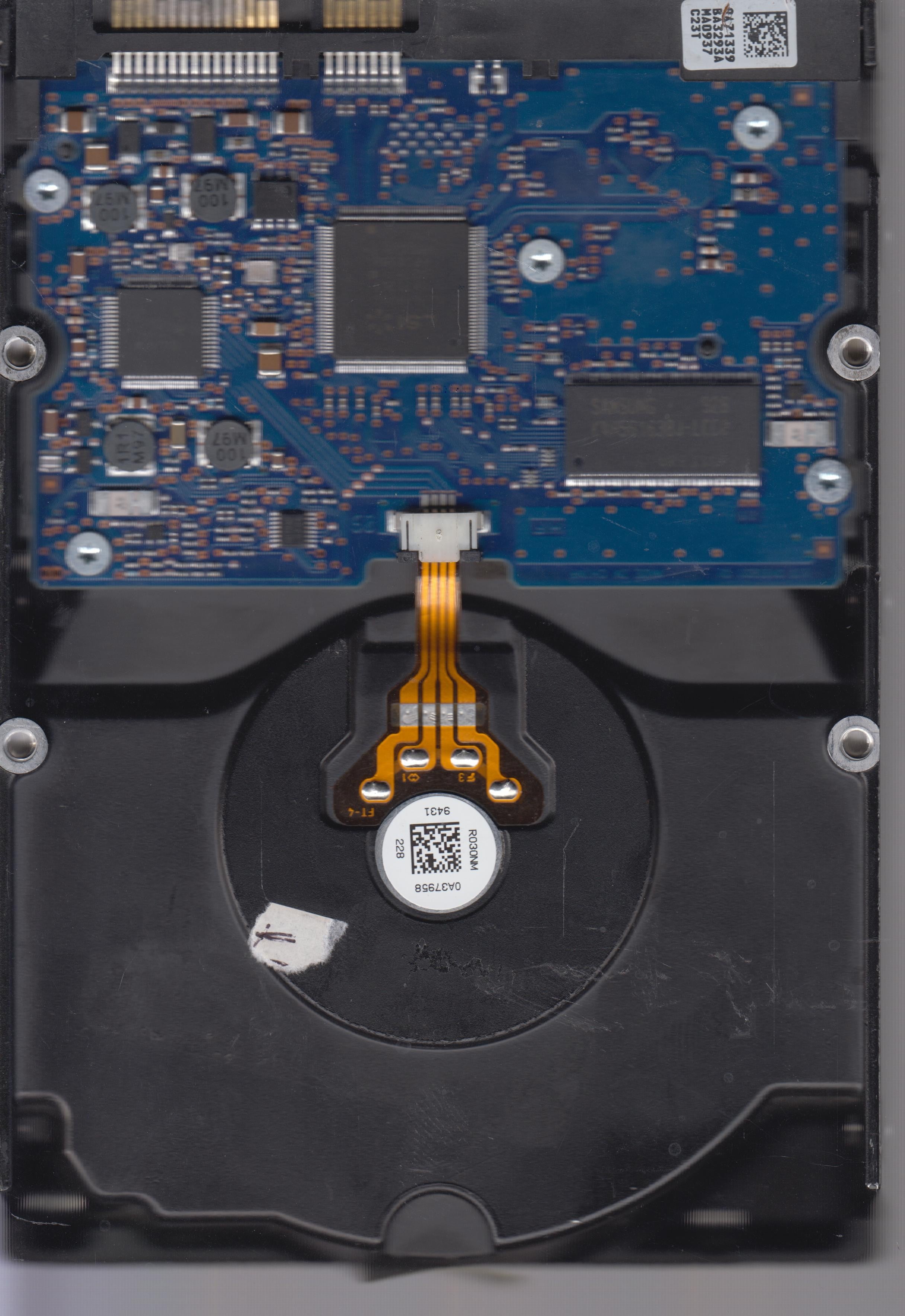 0F10311JPK20N09B, Serial:YAGVUW2T, 2TB 3.5