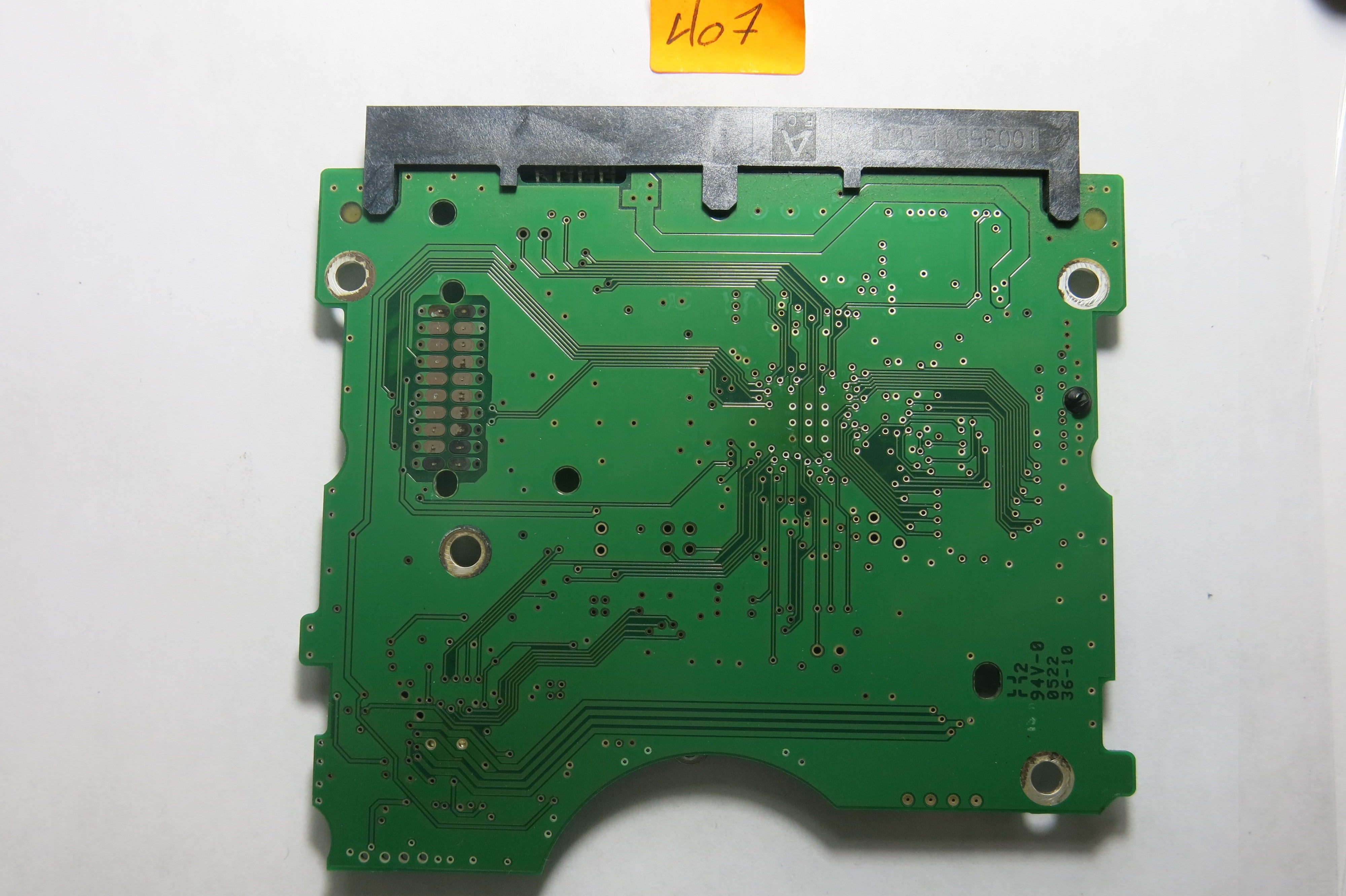 HITACHI HDS722525VLSA80 P/N 14R9464 F 13G0208 01 PCB