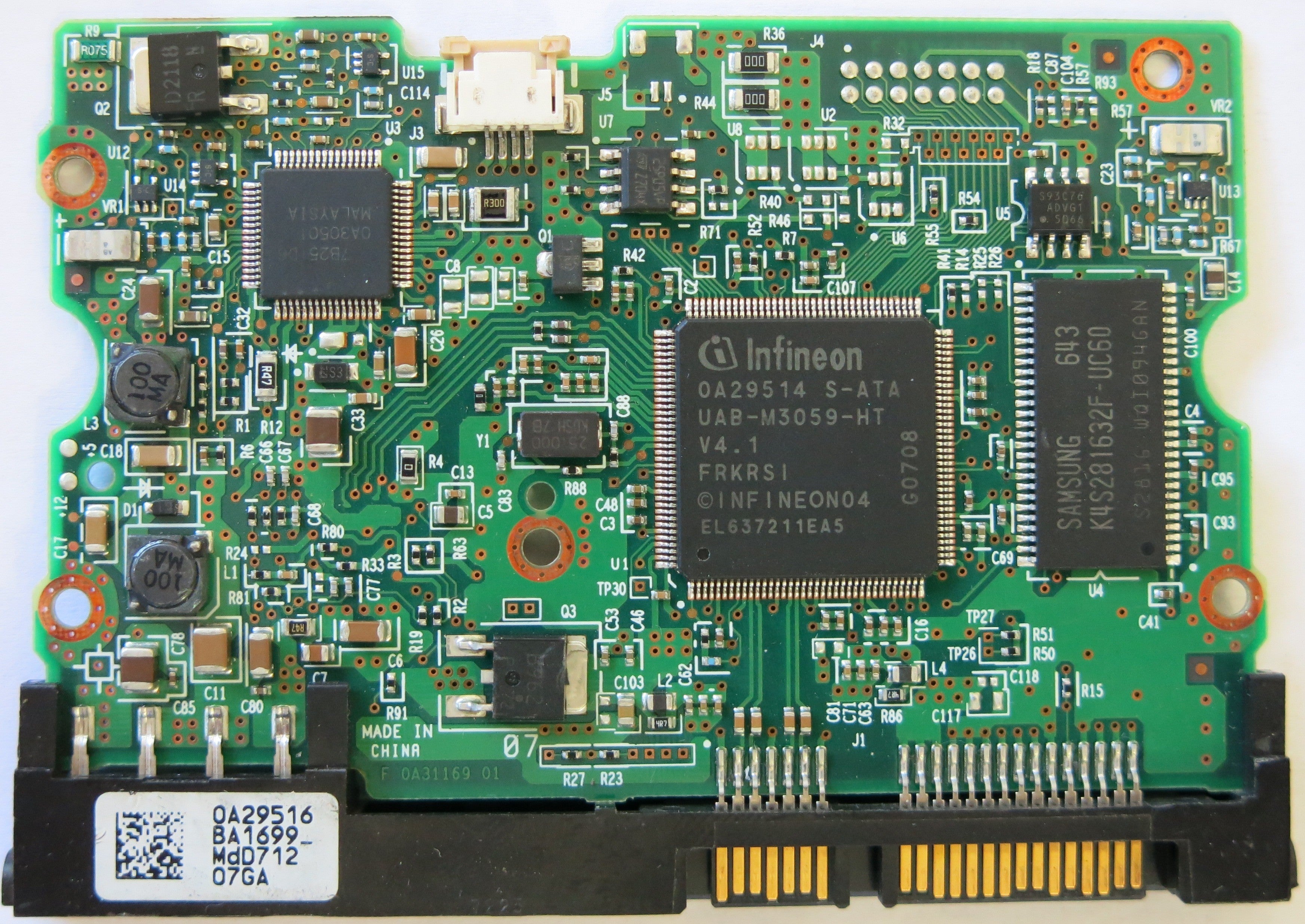 HITACHI HDS725050KLA360 F 0A31169 01 PCB