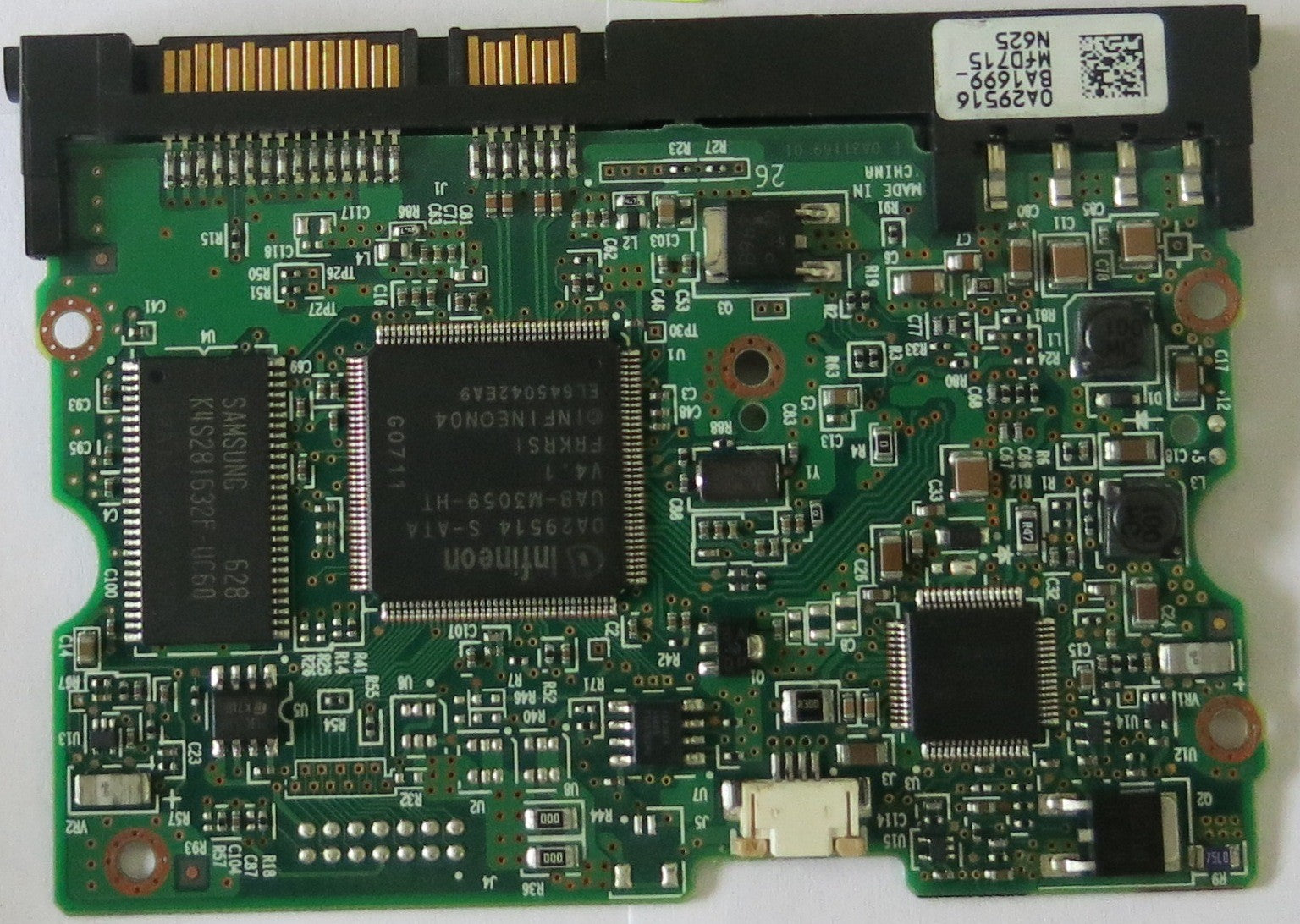 HITACHI HDS725050KLA360 P/N 0A32216 B 0A31169 01 PCB