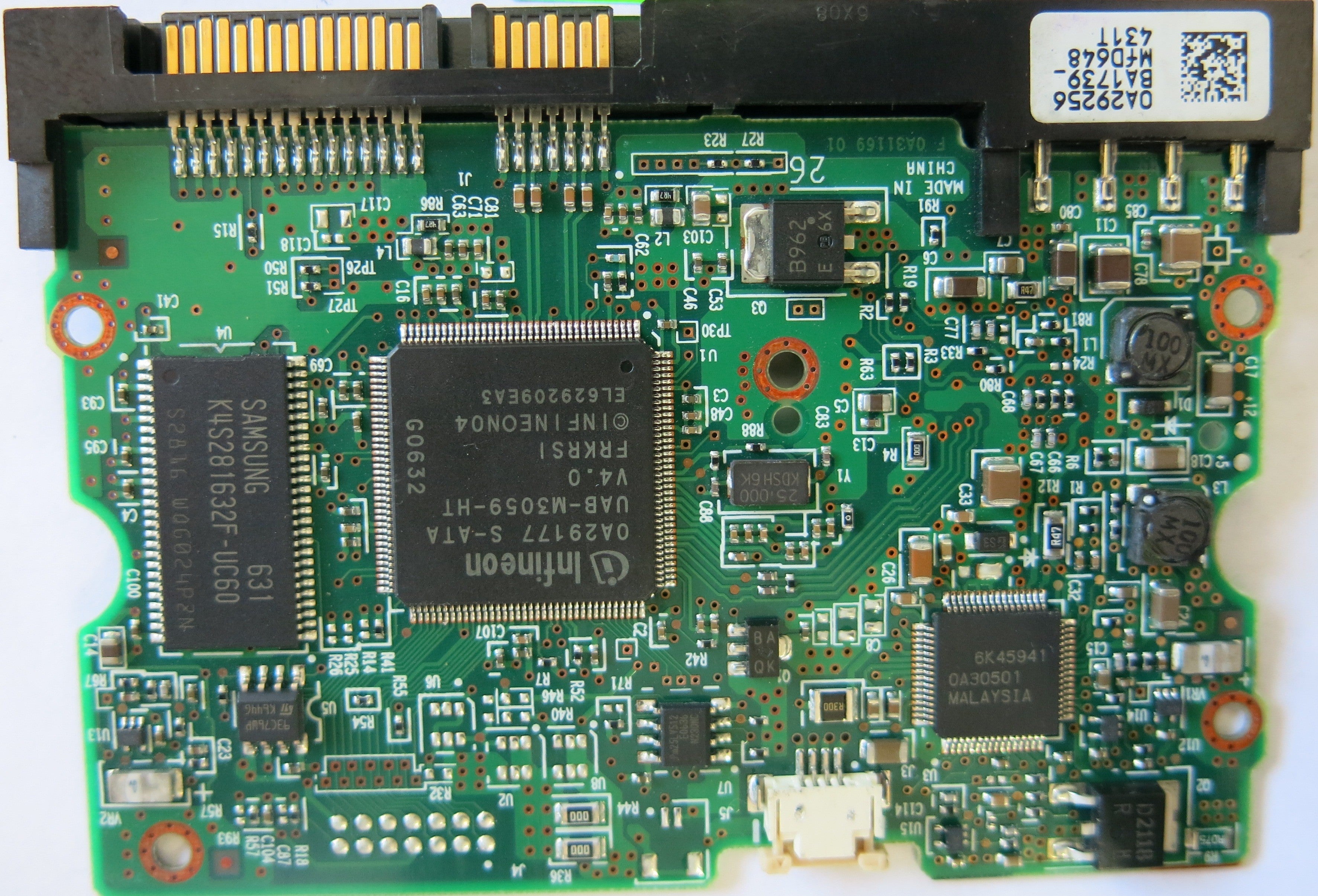 HITACHI HDS725050KLA360 P/N 0A32216  F 0A31169 01 PCB