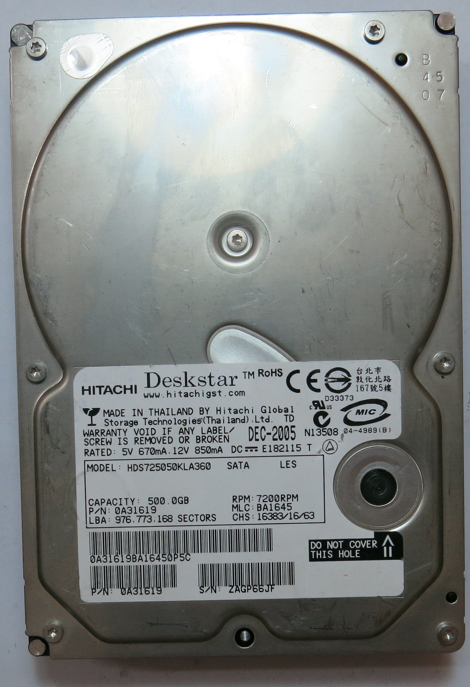 HDS725050KLA360,  P/N:0A31619,  MLC:BA1645,  Serial:ZAGP66JF,  500GB 3.5 ,          PCB :F 0A31169 01- REV A