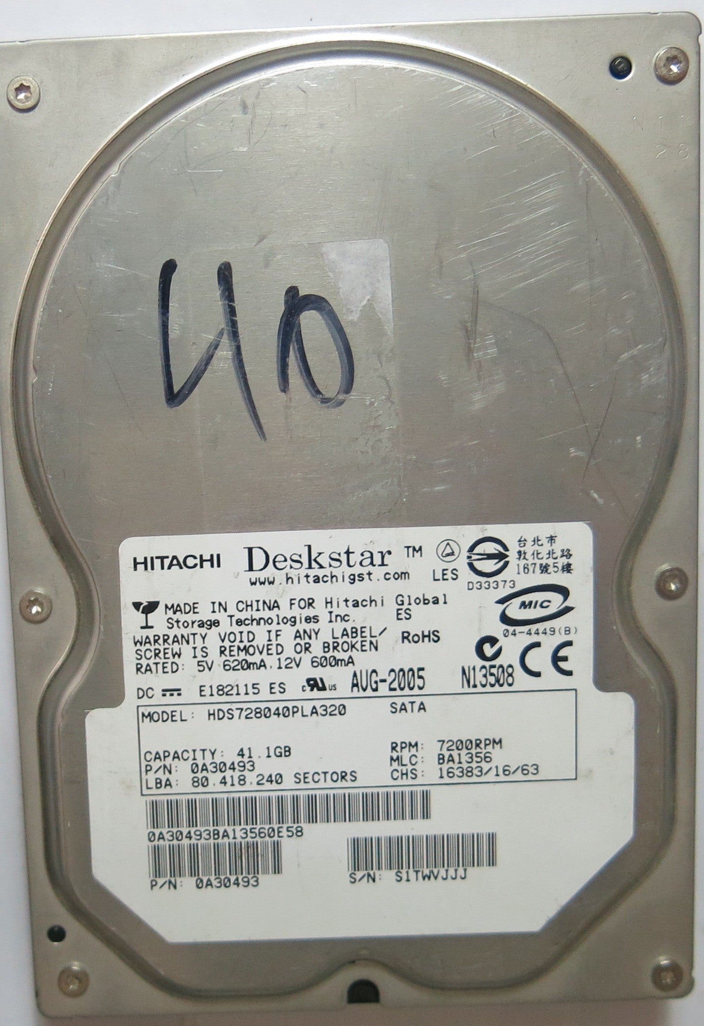 HDS728040PLA320 PCB: F 0A30364 01 SERIAL: S1TWVJJJ MLC: BA1356 FW BA1356 41,1GB