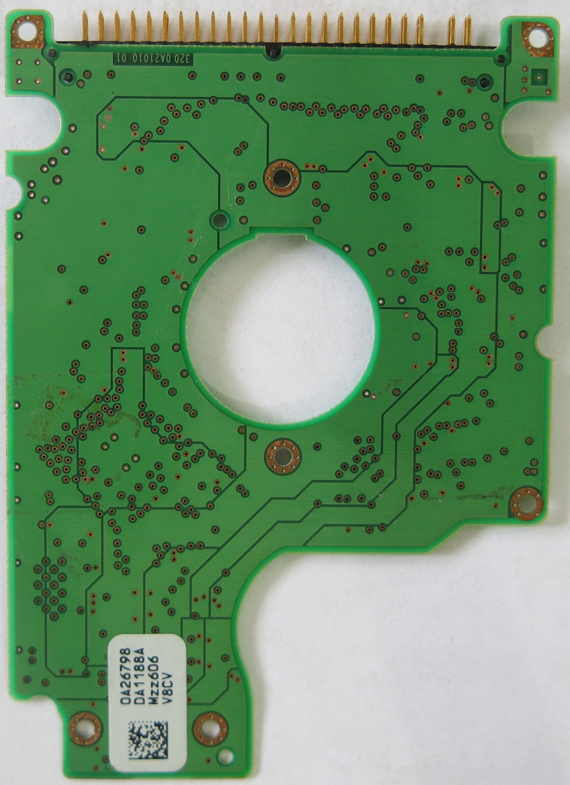 HITACHI HTS541080G9AT00 P/N 0A25826 3200A21010 01 PCB