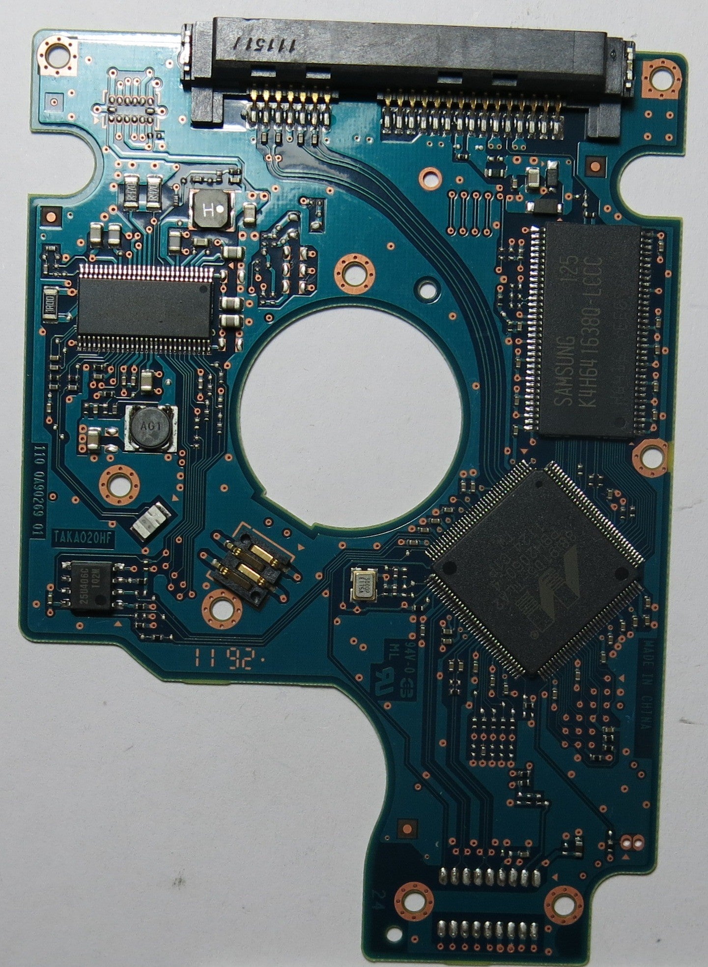 HITACHI HTS543216A7A384 MLC DA4024 220 0A90269 01 PCB