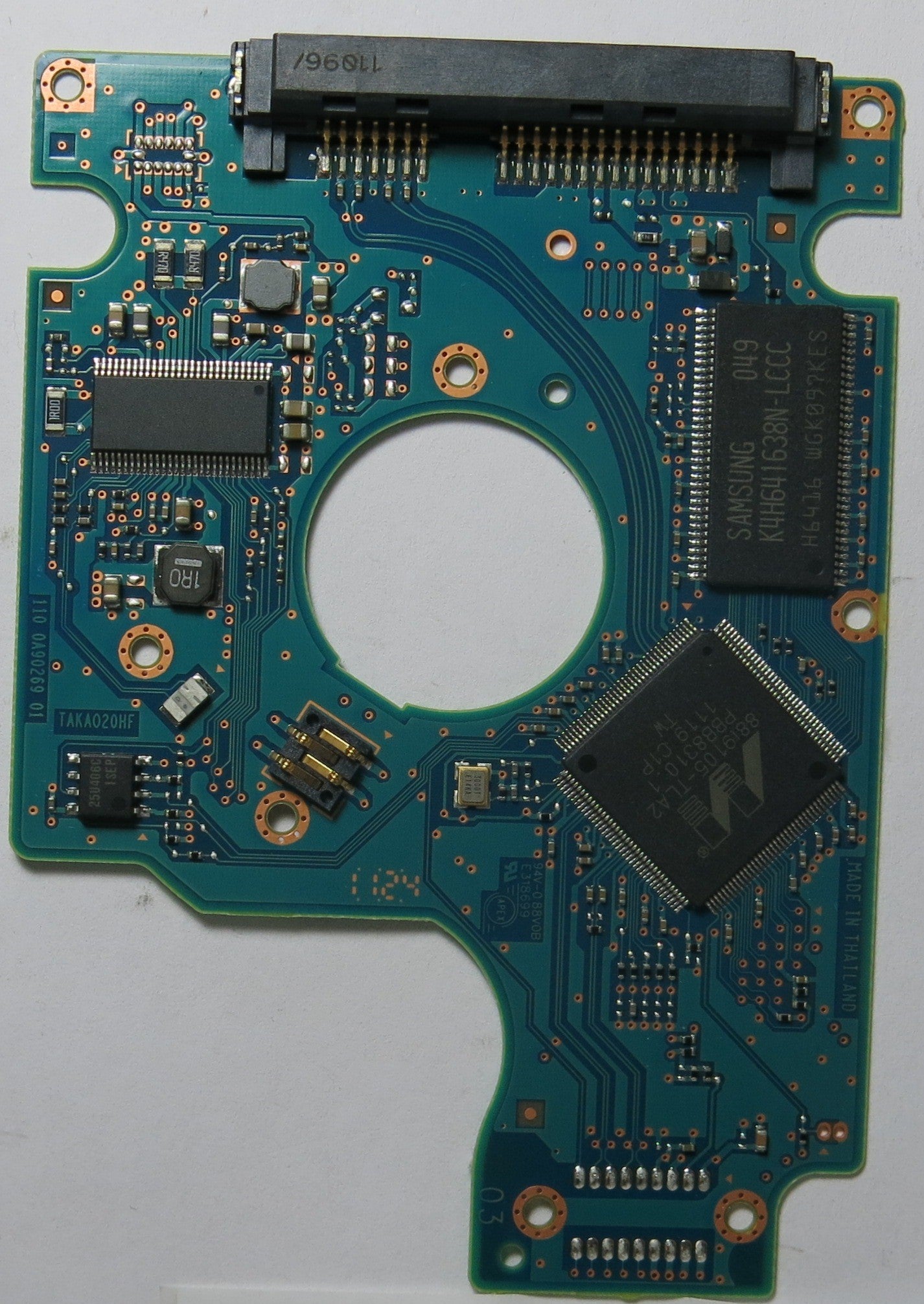 HITACHI HTS543216A7A384 MLC DA4024 220 0A90269 01 PCB