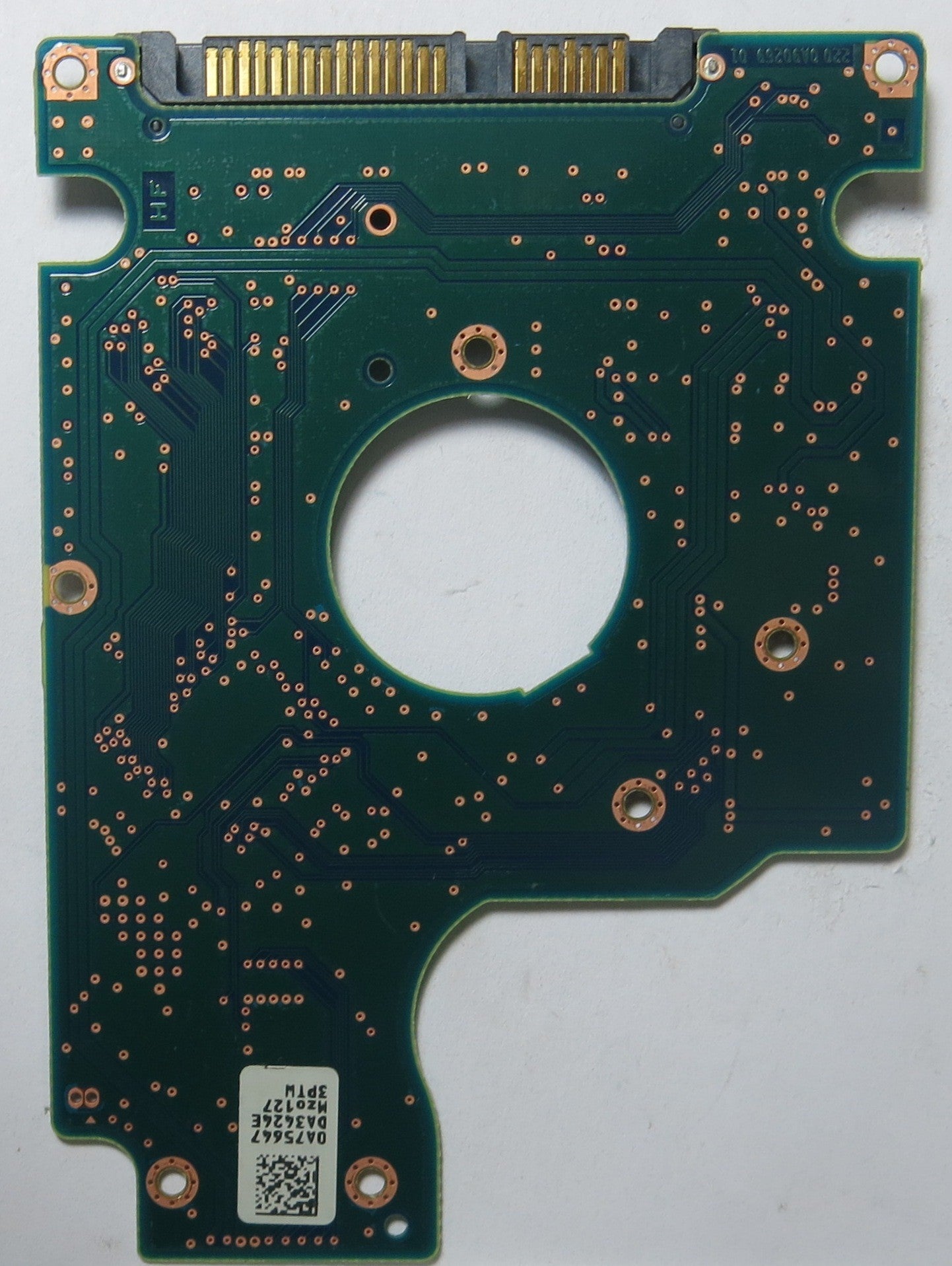 HITACHI HTS543216A7A384 MLC DA4024 220 0A90269 01 PCB