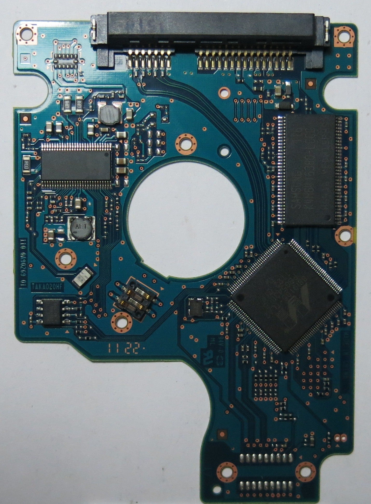 HITACHI HTS543216A7A384 MLC DA4024 220 0A90269 01 PCB