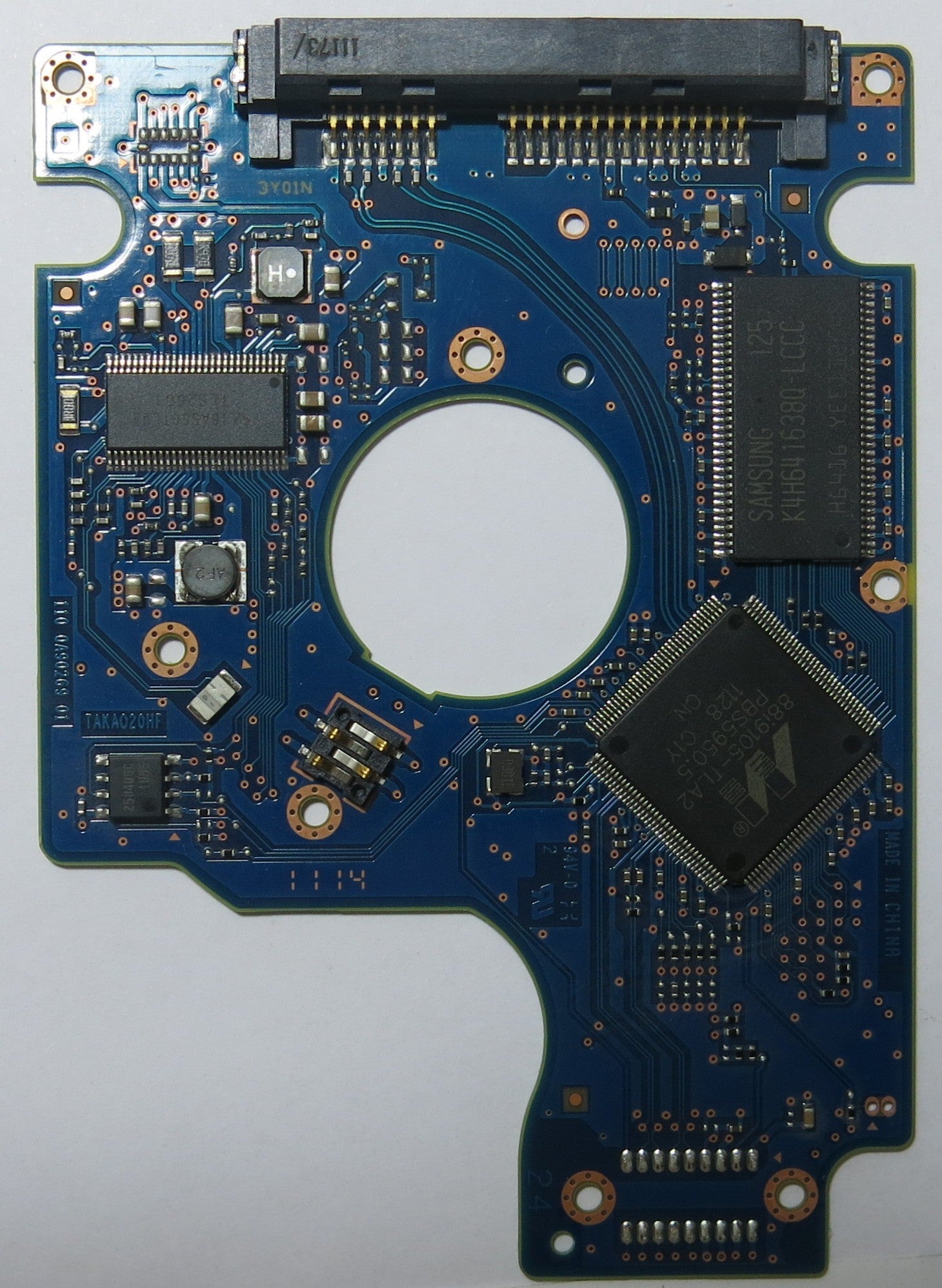 HITACHI HTS543216A7A384 MLC DA4024 220  0A90269 01 PCB
