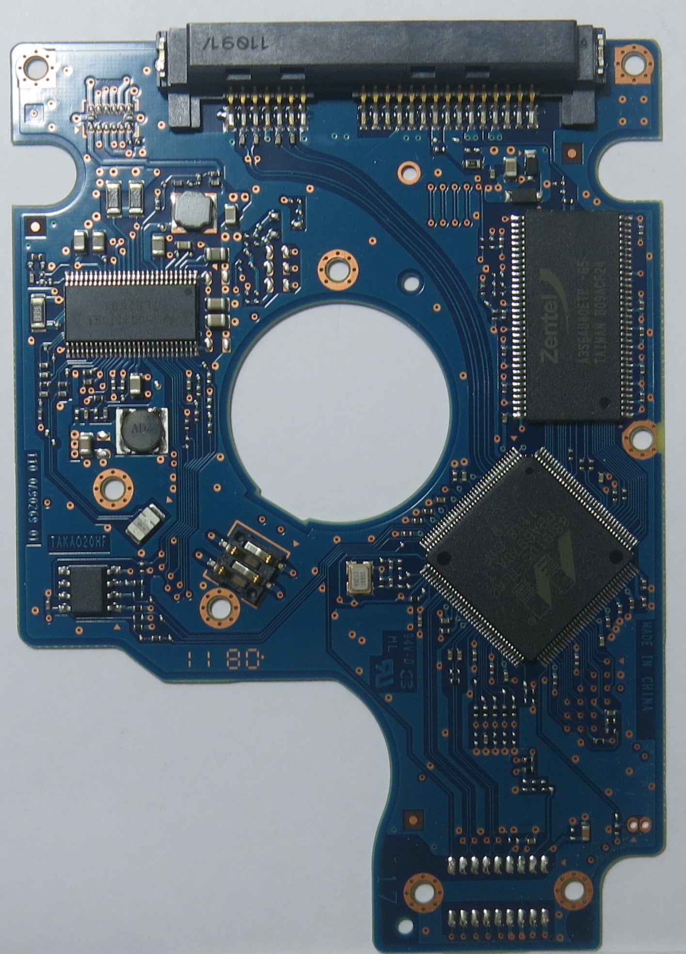 HITACHI HTS543216A7A384 MLC DA4024 220 0A90269 01 PCB