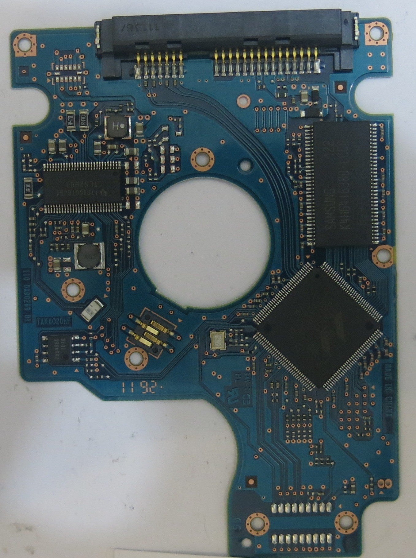 HITACHI HTS543216A7A384 MLC DA4024 220 0A90269 01 PCB