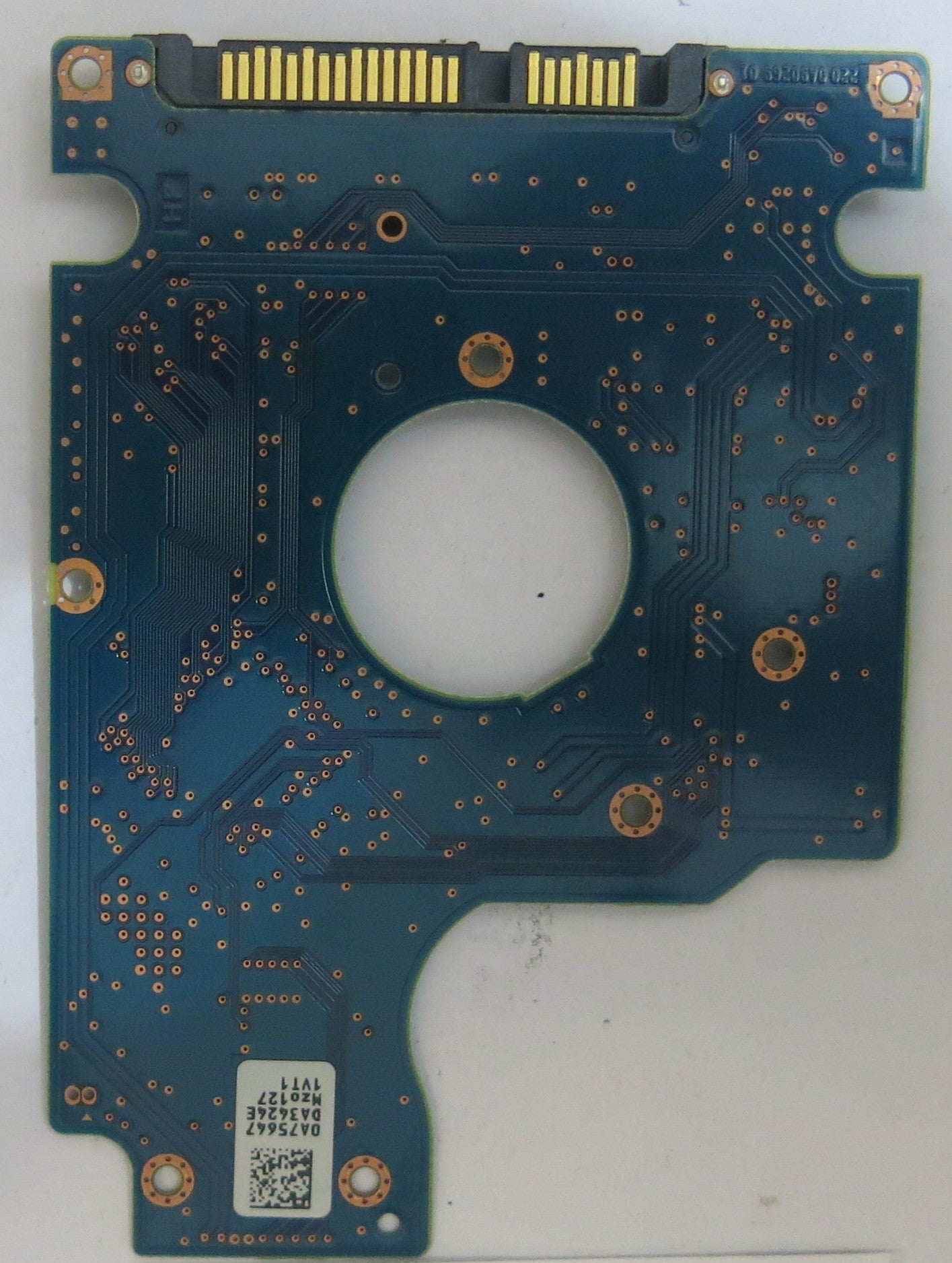 HITACHI HTS543216A7A384 MLC DA4024 220 0A90269 01 PCB