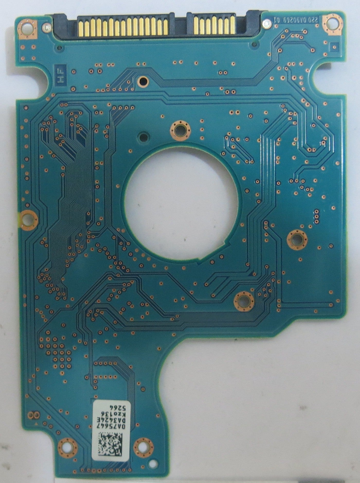 HITACHI HTS543216A7A384 MLC DA4024 220 0A90269 01 PCB