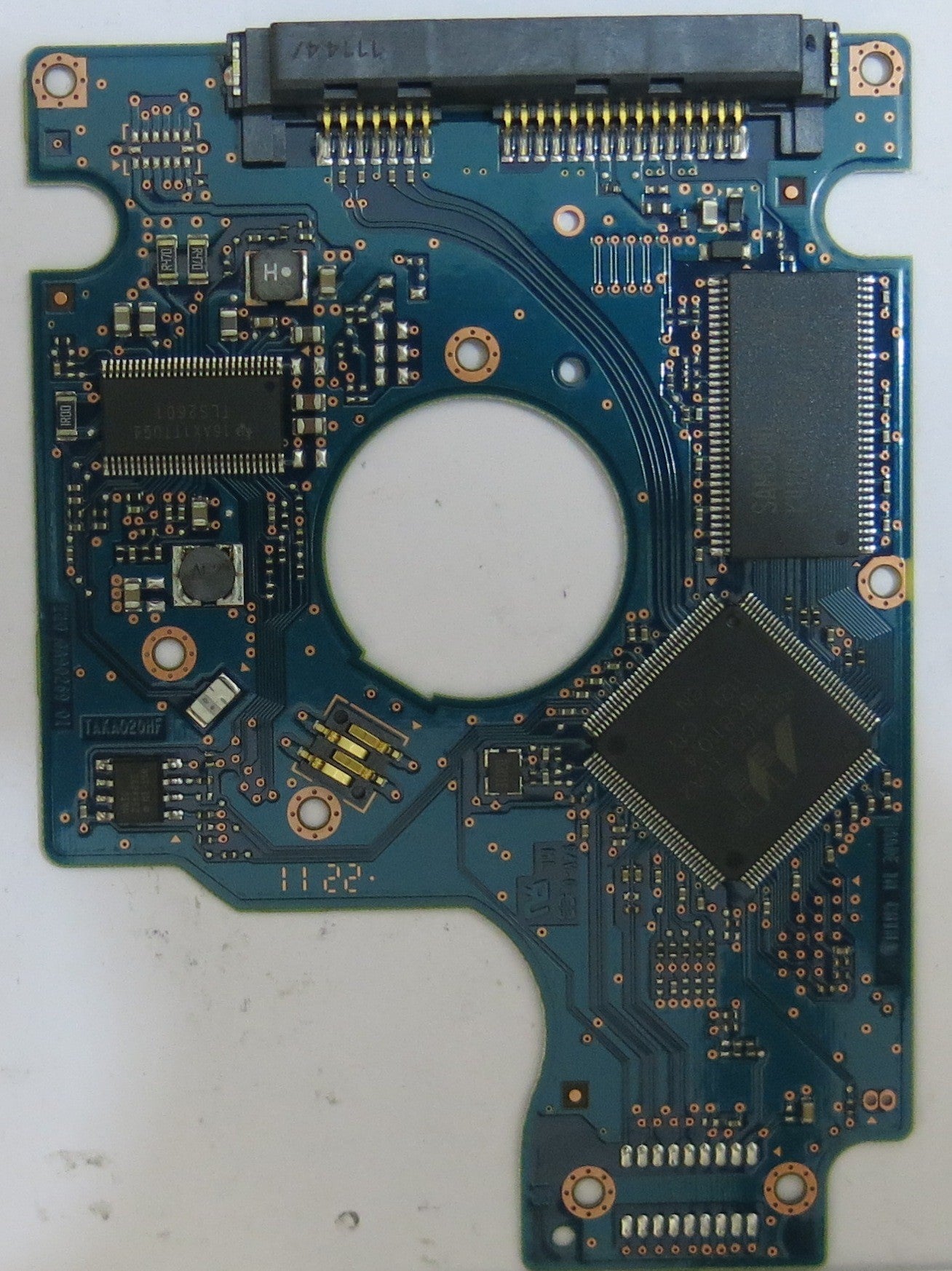 HITACHI HTS543216A7A384 MLC DA4024 220 0A90269 01 PCB