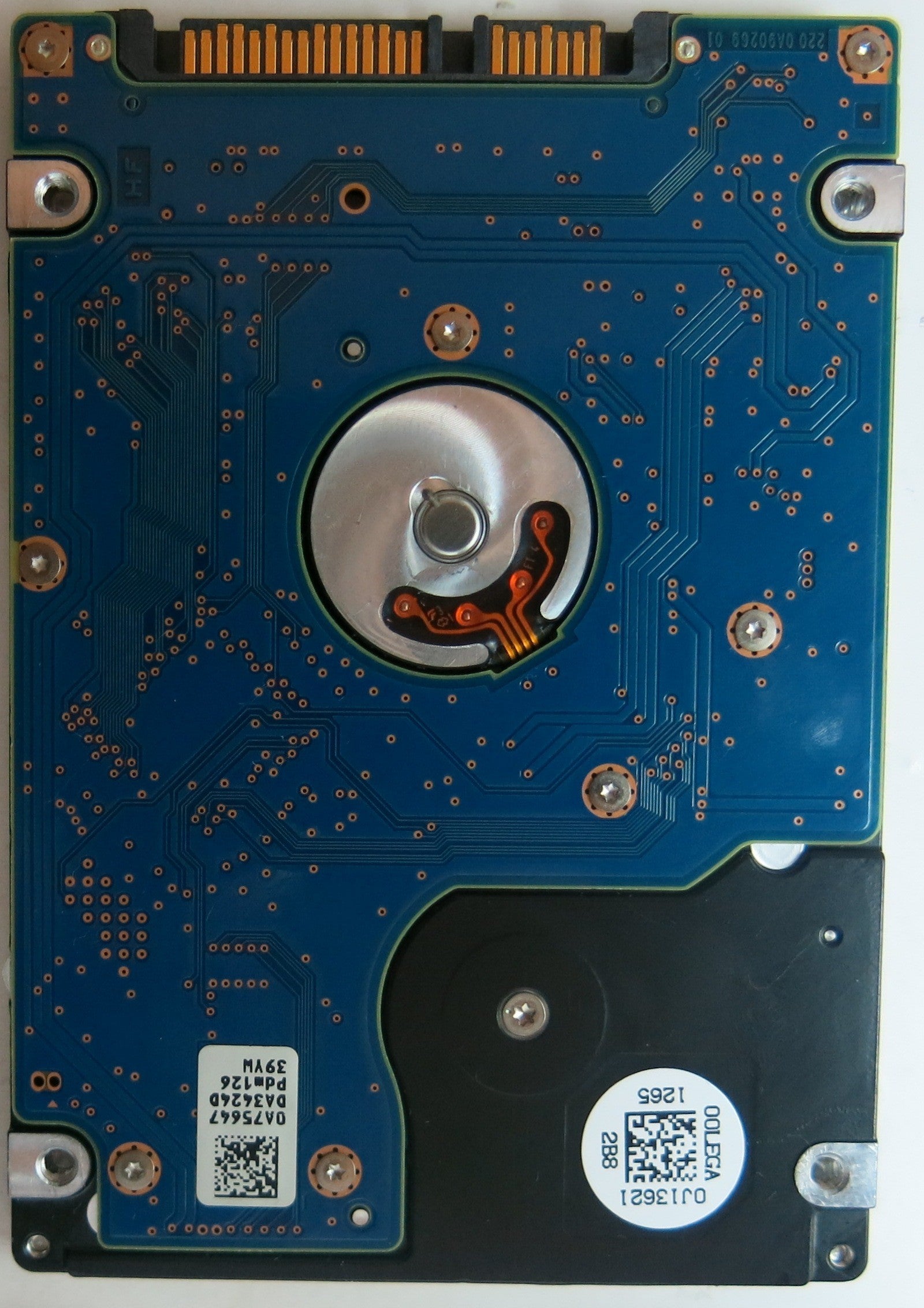 HTS543216A7A384 PN: 0J18921, MLC: DA4024, 160GB, PCB: 220 0A90269 01, SERIAL NUMBER: 110707E2025342DUPWZJ,