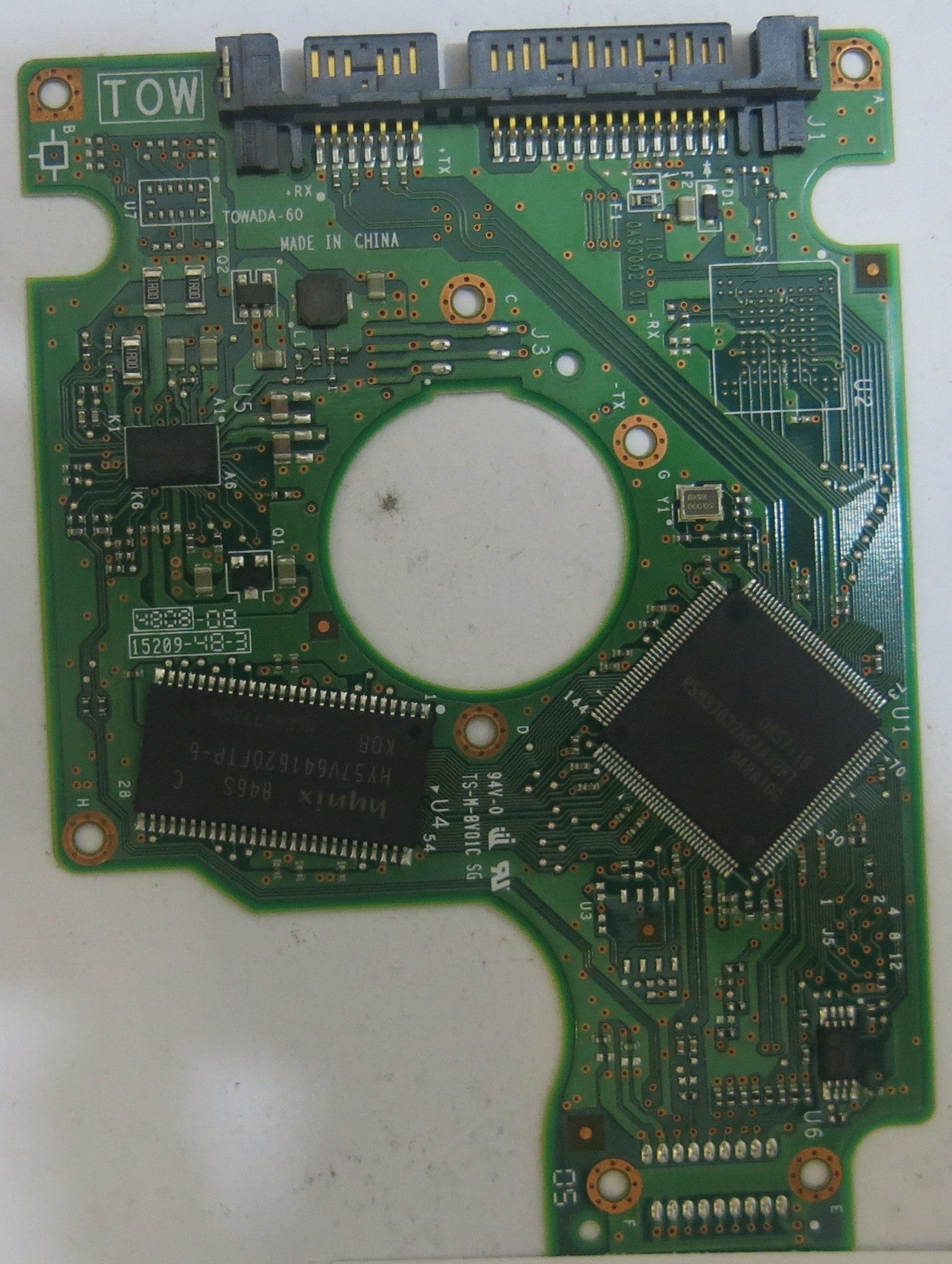 HITACHI HTS543225L9A300 MLCDA2352 220 0A90002 01 PCB